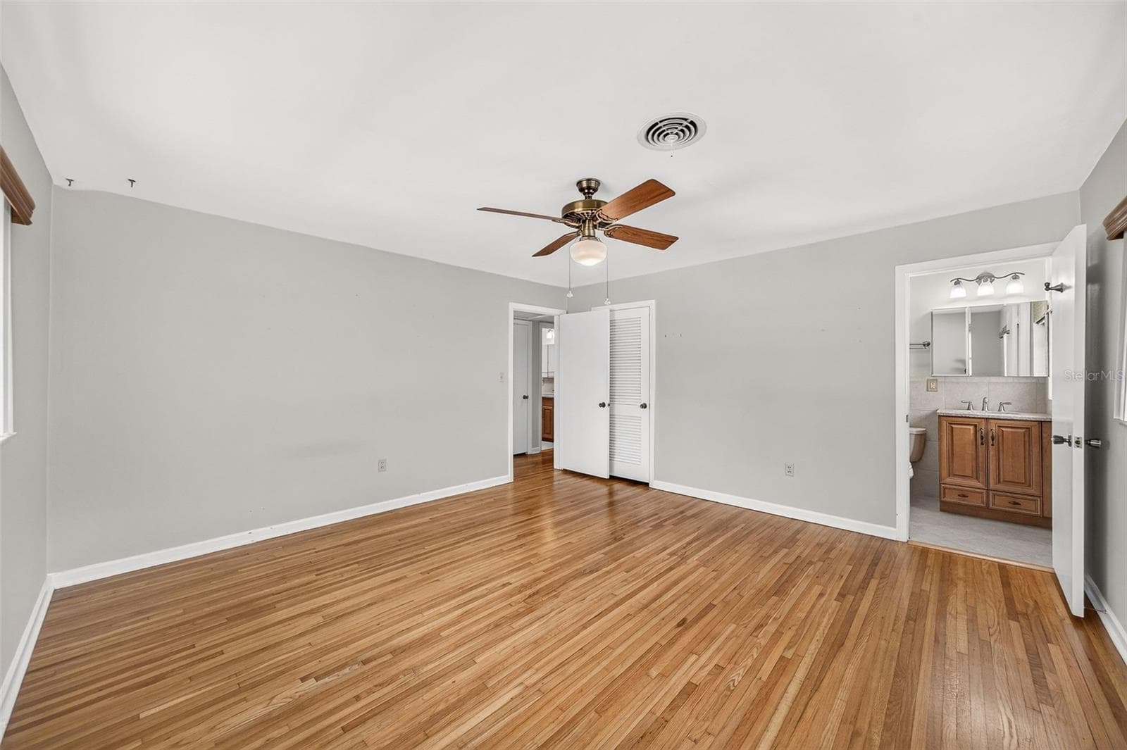 Primary bedroom. - 3206 ARDSLEY DR, ORLANDO