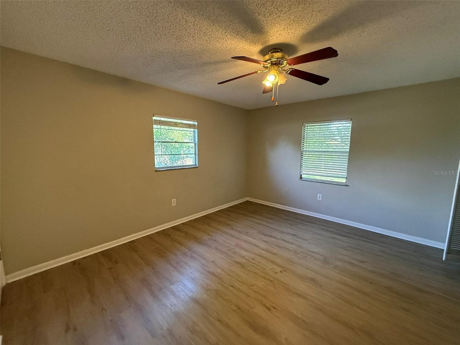Single Family Residence at 2024 BEL OMBRE CIR, LAKE WALES, photo 14 of 21