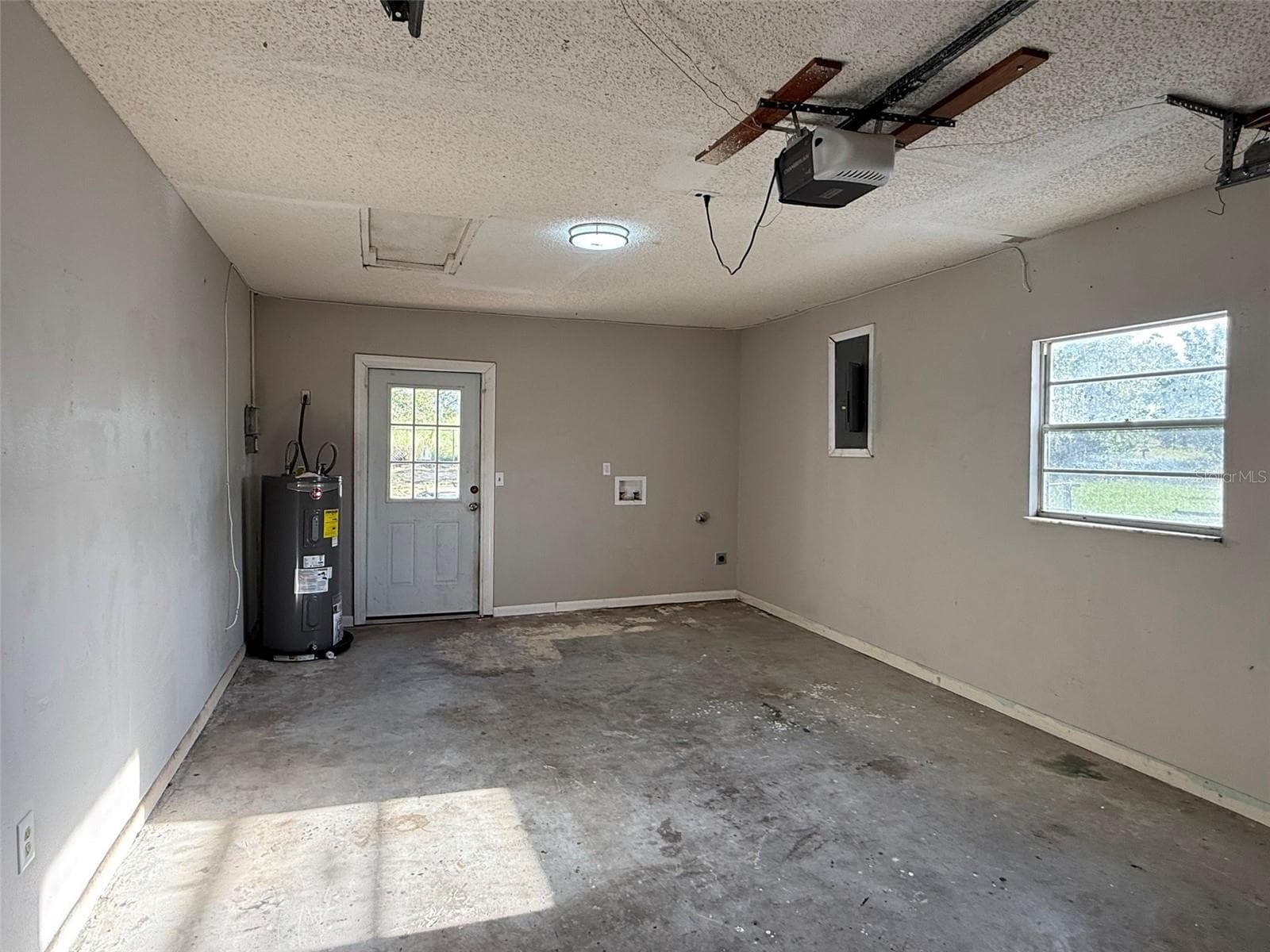 Single Family Residence at 2024 BEL OMBRE CIR, LAKE WALES, photo 20 of 21
