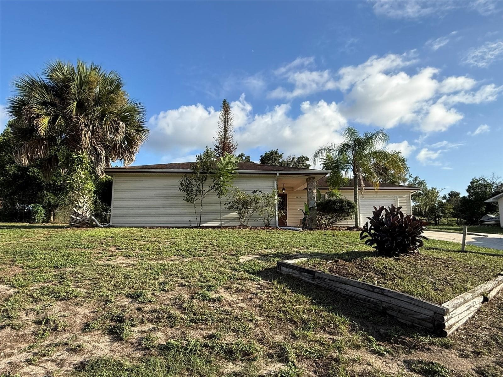 Single Family Residence at 2024 BEL OMBRE CIR, LAKE WALES, photo 21 of 21
