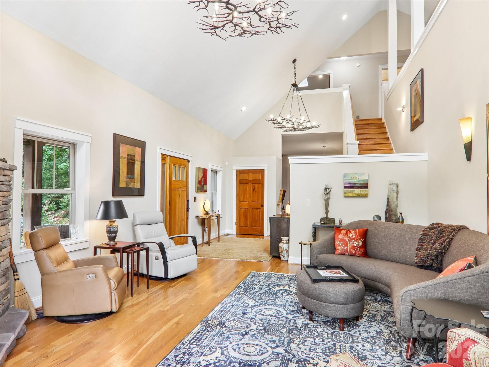 Single Family Residence at 404 Southview Lane, Flat Rock, photo 6 of 48
