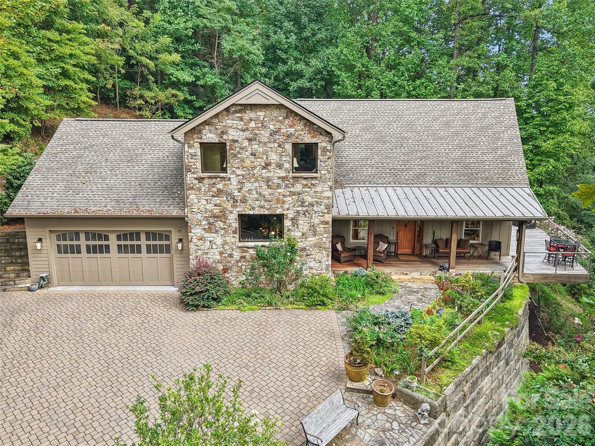 Single Family Residence at 404 Southview Lane, Flat Rock, photo 39 of 48