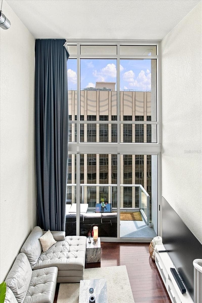 Condominium at 150 E ROBINSON ST #1421, ORLANDO, photo 12 of 40