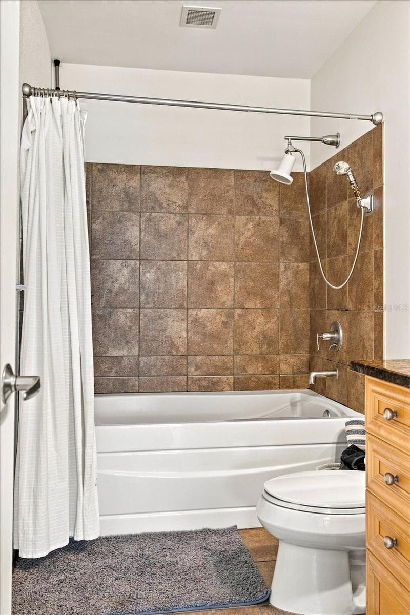 Condominium at 150 E ROBINSON ST #1421, ORLANDO, photo 14 of 40