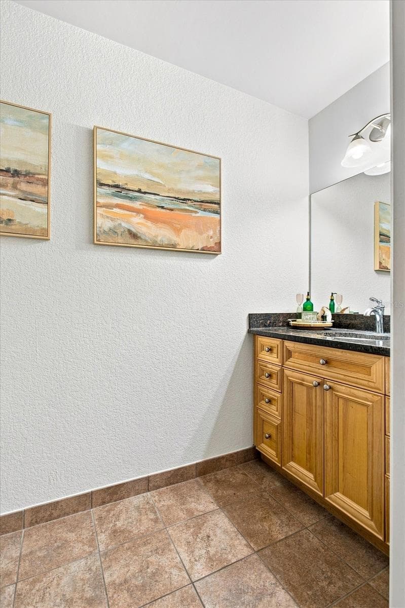 Condominium at 150 E ROBINSON ST #1421, ORLANDO, photo 17 of 40