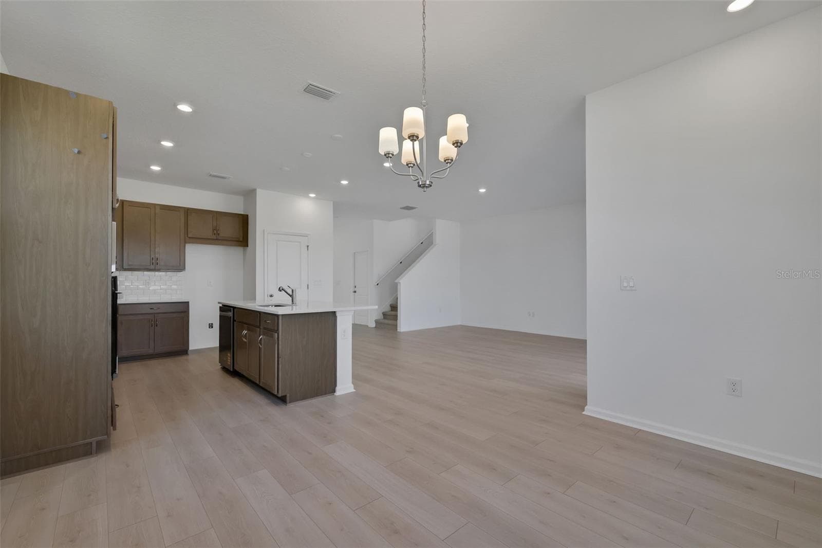 Sample Images - 2956 SUPERMARINE RD, TAVARES
