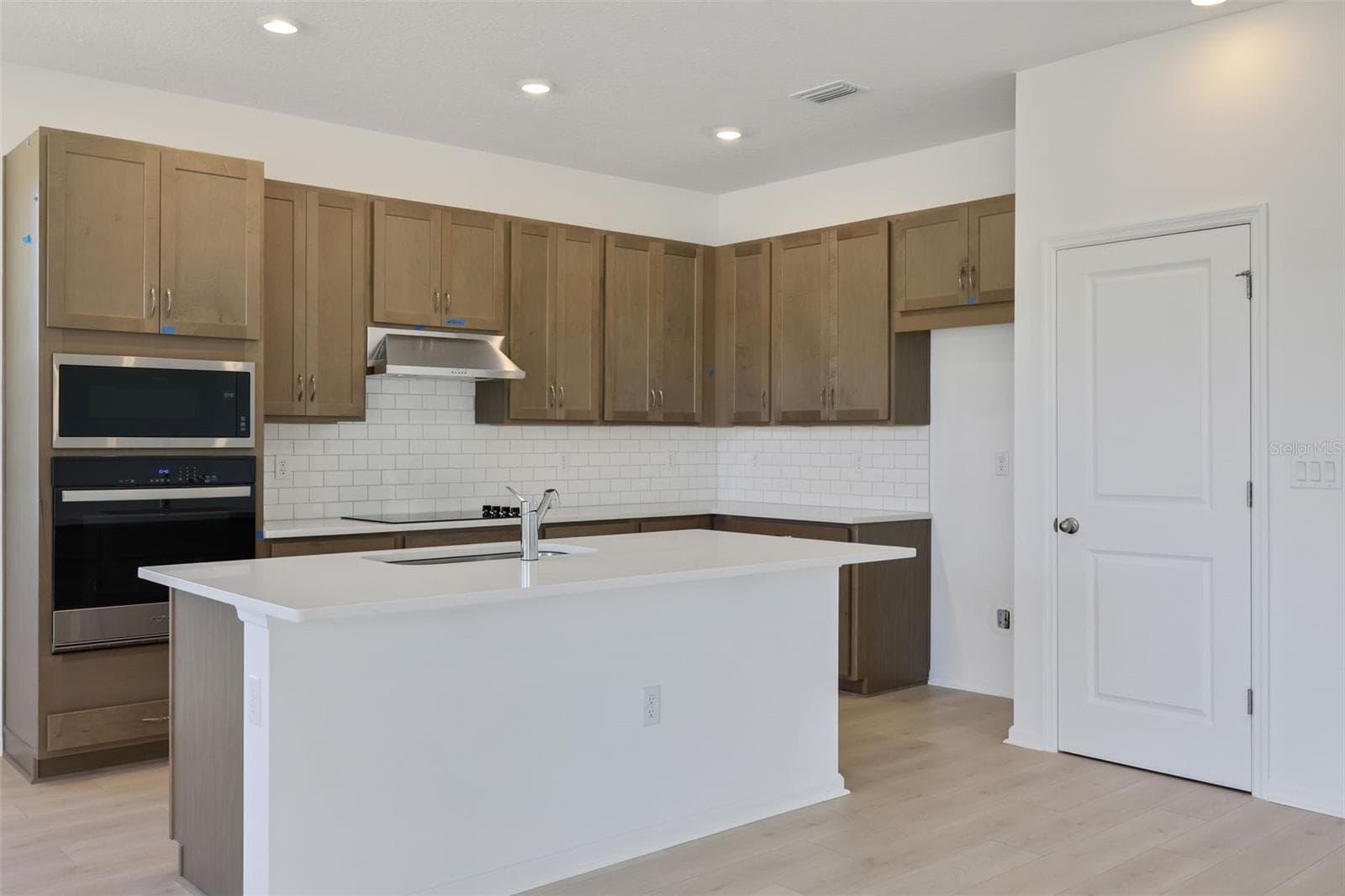 Sample Images - 2956 SUPERMARINE RD, TAVARES
