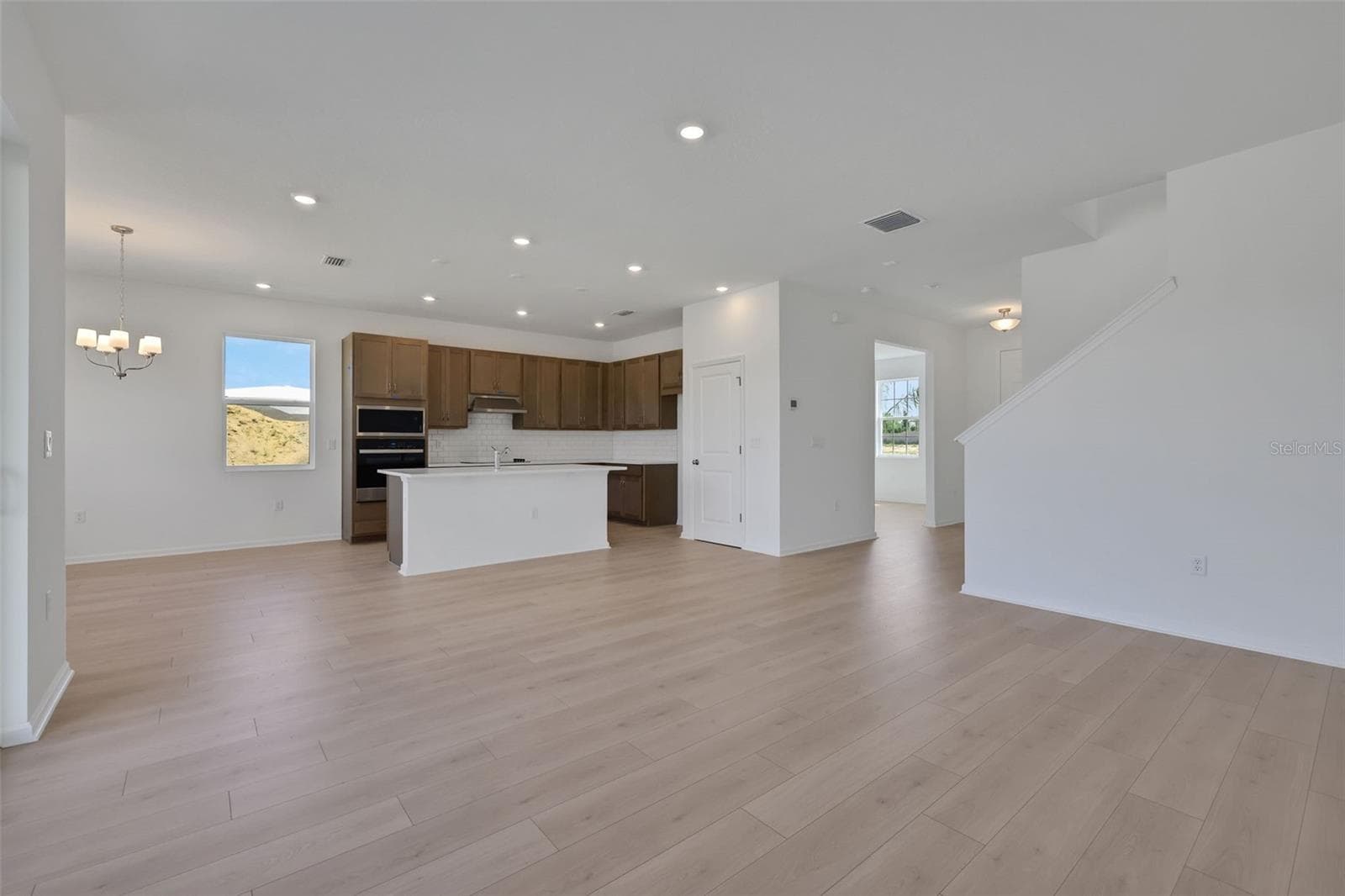 Sample Images - 2956 SUPERMARINE RD, TAVARES