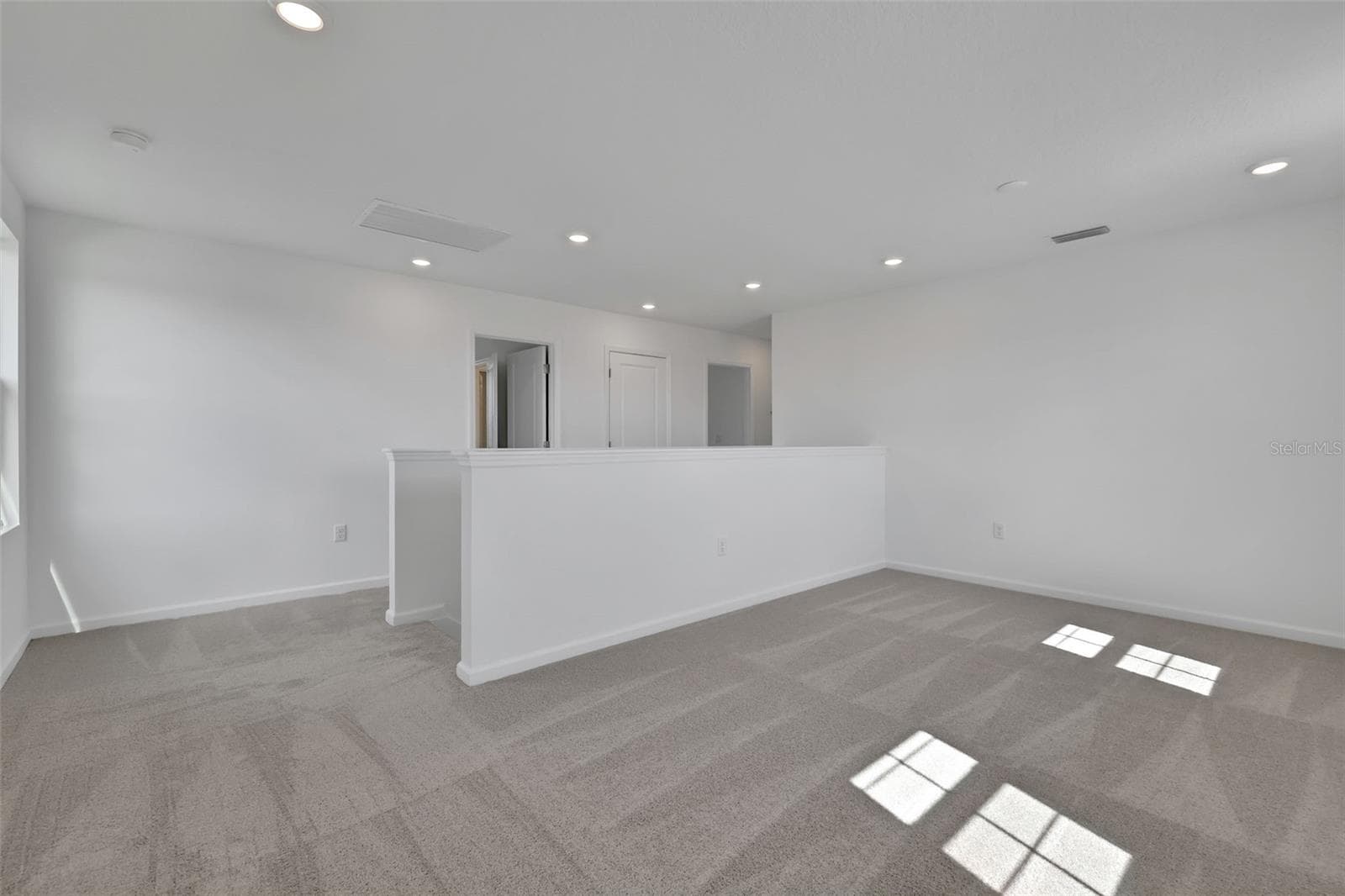 Sample Images - 2956 SUPERMARINE RD, TAVARES