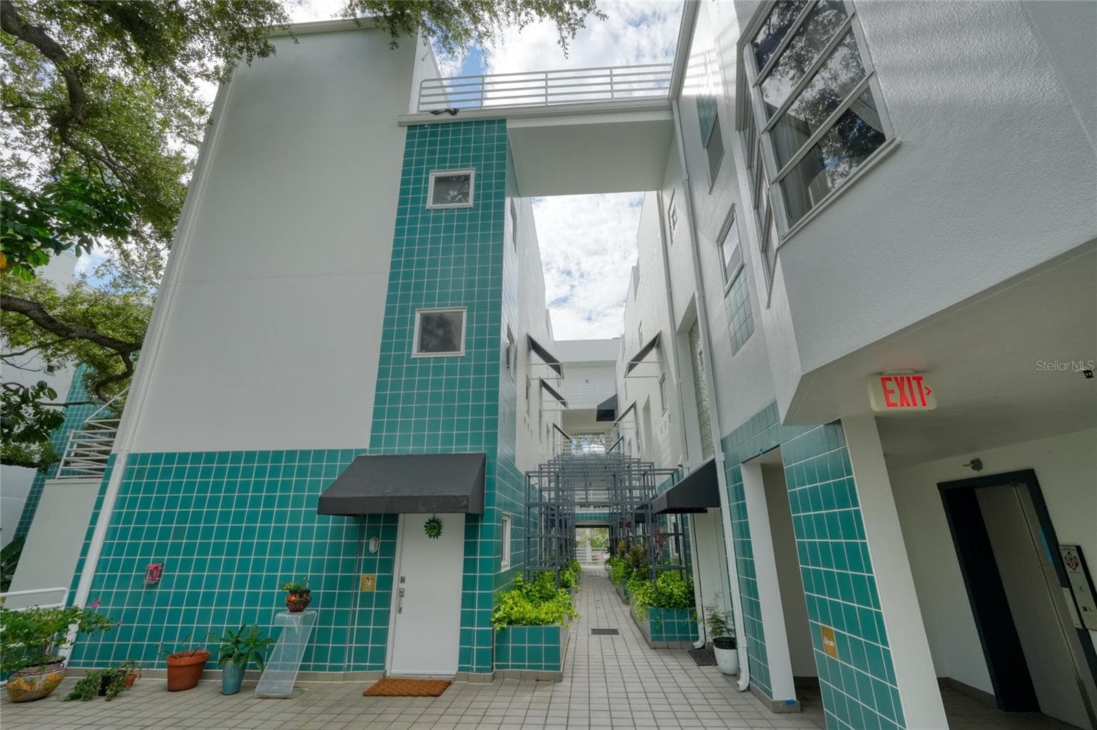Condominium at 4950 BAYSHORE BLVD #16, TAMPA, photo 11 of 43