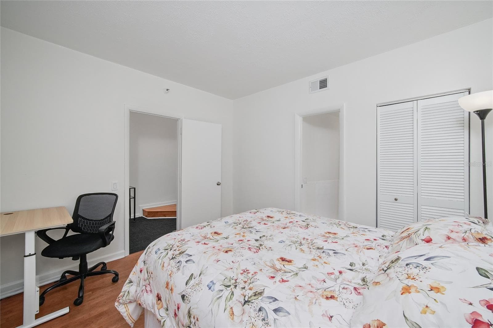 Condominium at 4950 BAYSHORE BLVD #16, TAMPA, photo 15 of 43