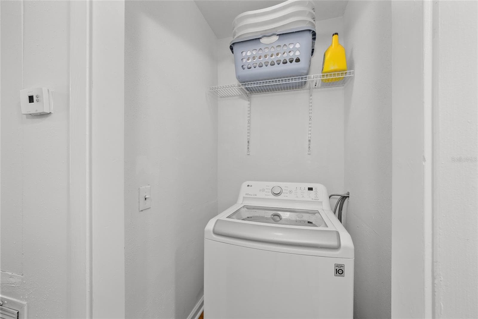 Third floor - laundry area, full size washer/dryer - 4950 BAYSHORE BLVD #16, TAMPA