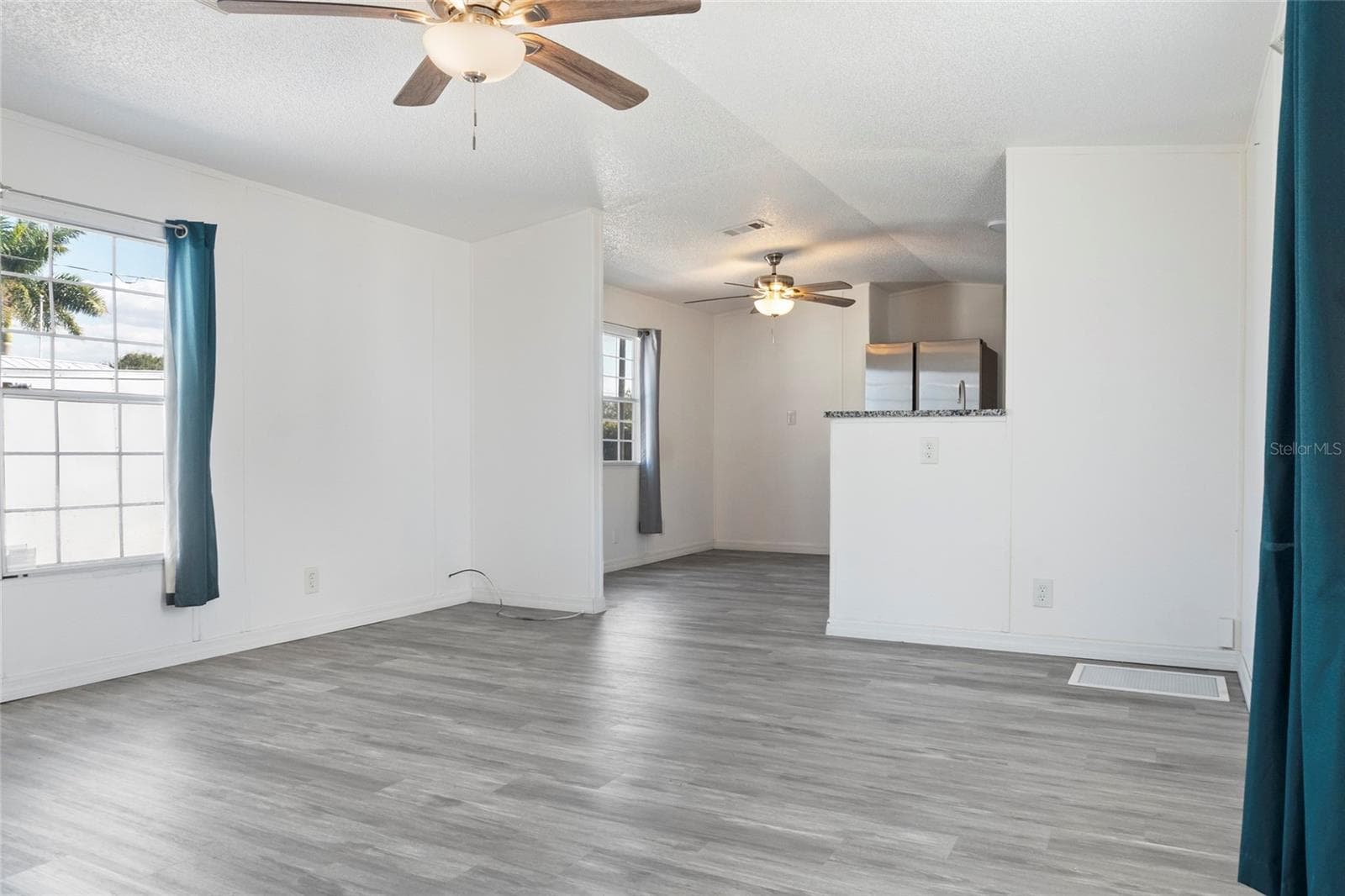 Manufactured Home at 6526 JACK ST, PUNTA GORDA, photo 7 of 20