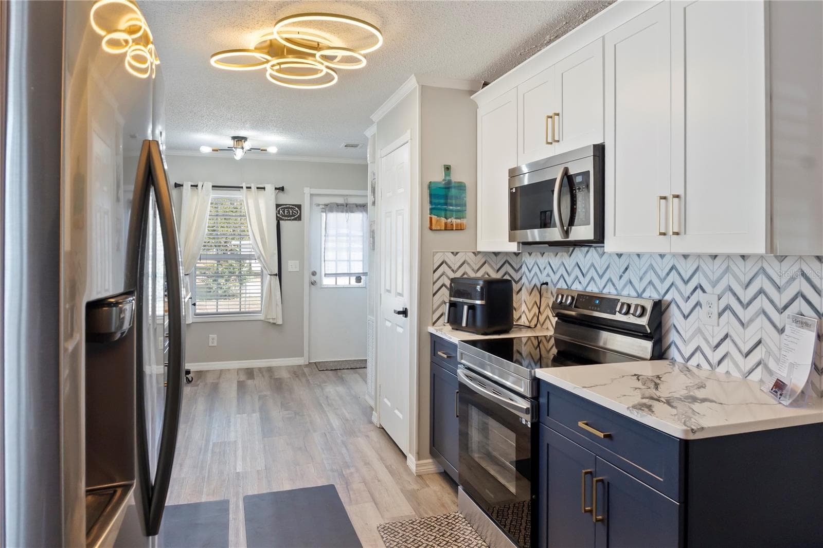 Manufactured Home at 6533 JACK ST, PUNTA GORDA, photo 13 of 36