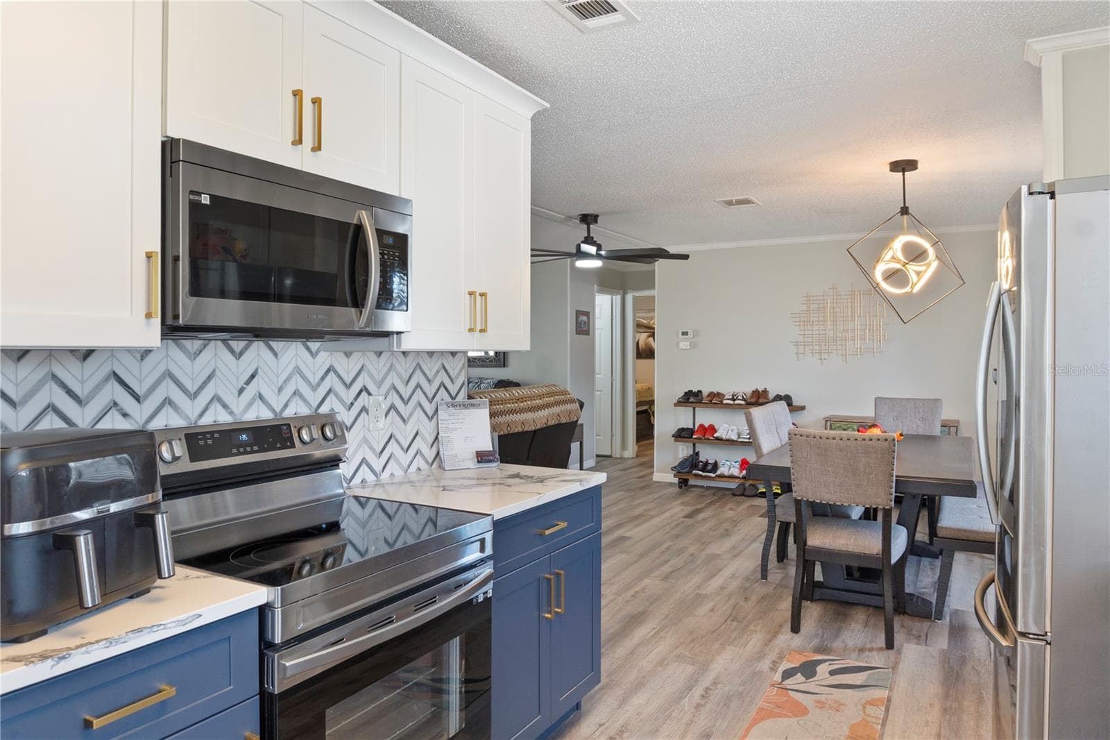 Manufactured Home at 6533 JACK ST, PUNTA GORDA, photo 15 of 36