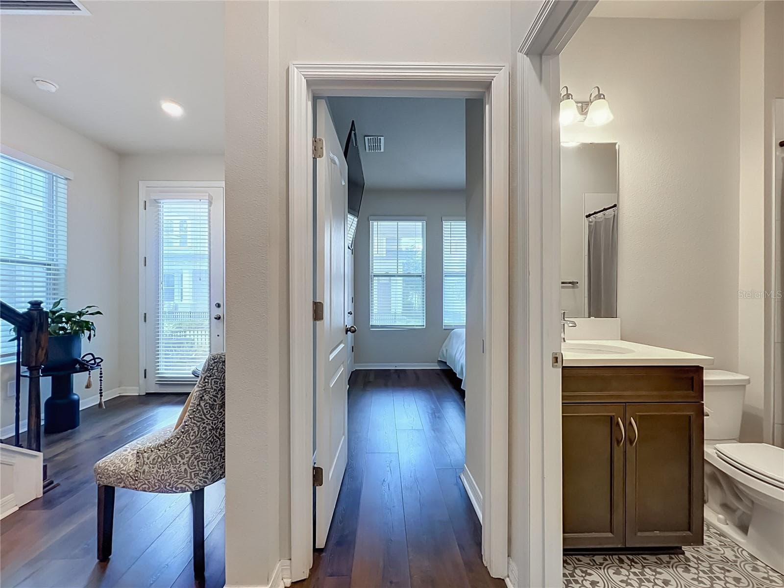 Entry 1st Floor - 910 TROWMAN ALY, WINTER GARDEN