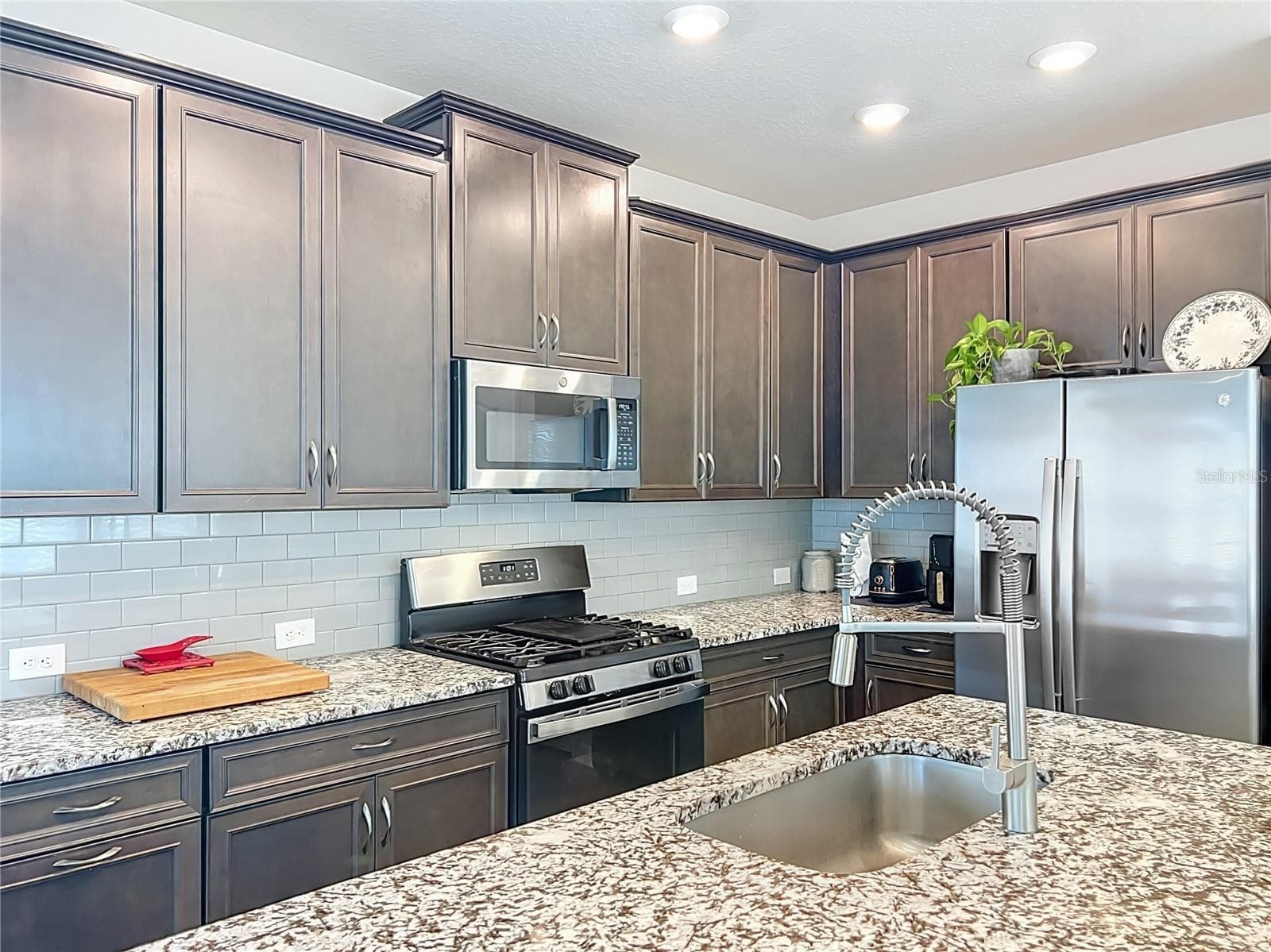 Kitchen 2nd floor - 910 TROWMAN ALY, WINTER GARDEN