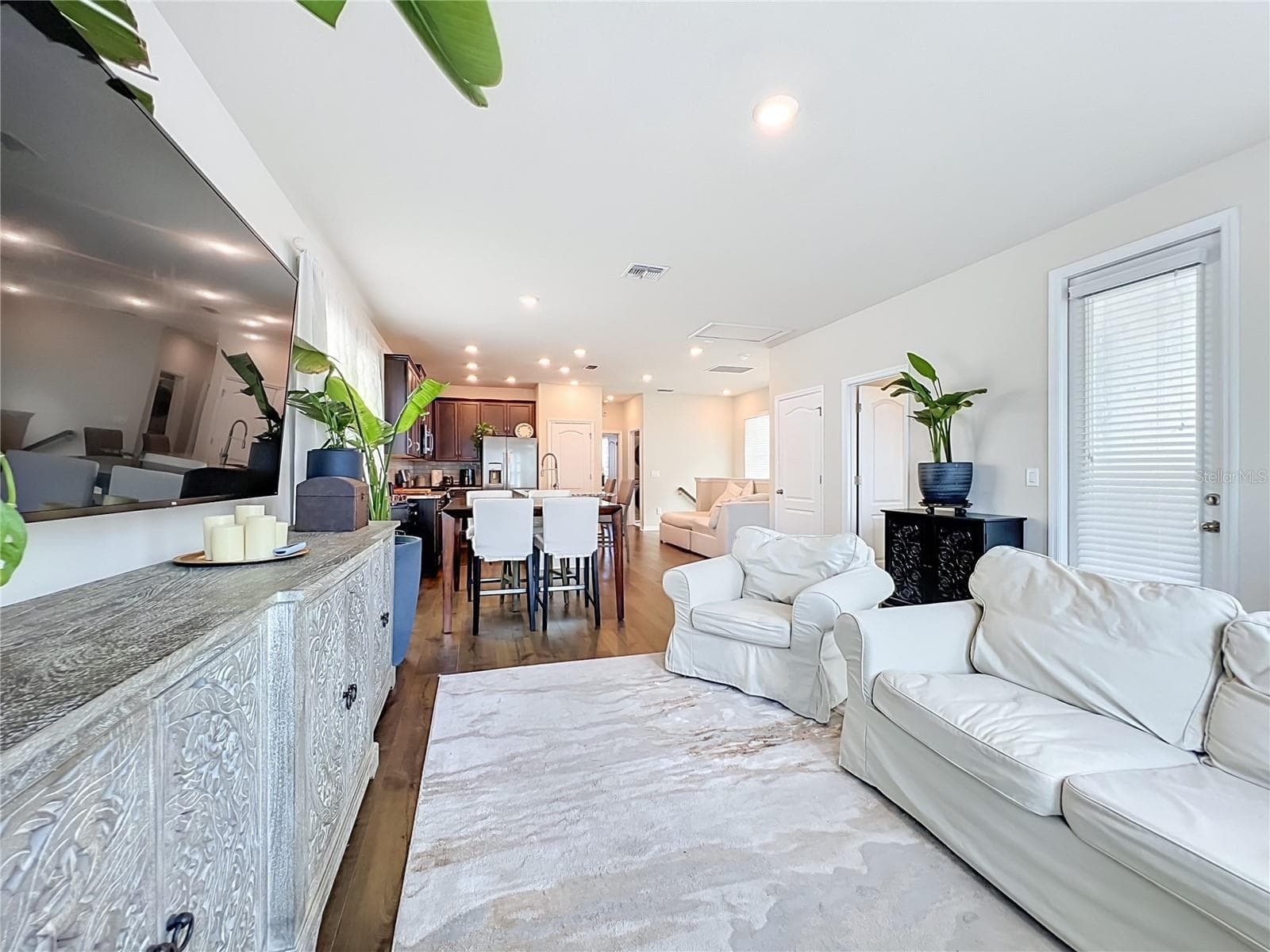 Family RM entry door to Balcony, dining, Kitchen 2nd floor - 910 TROWMAN ALY, WINTER GARDEN