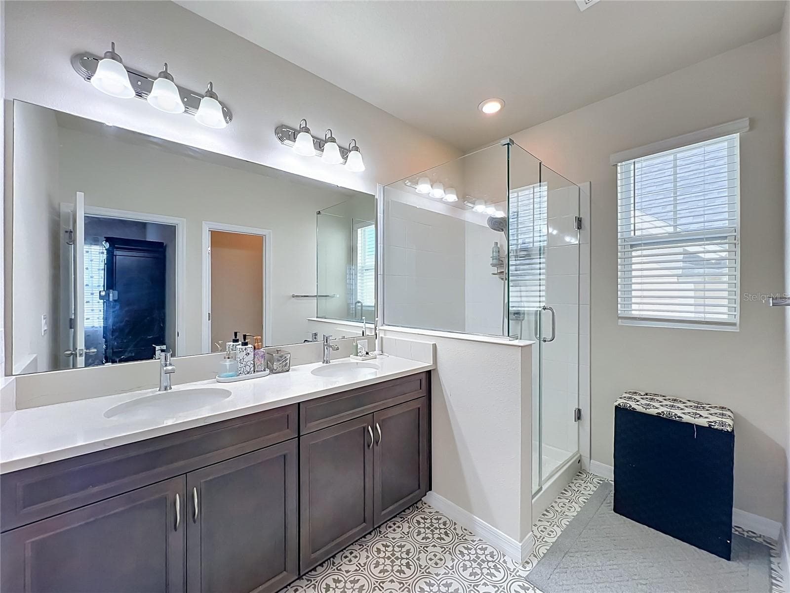 Master Bath 2nd floor - 910 TROWMAN ALY, WINTER GARDEN