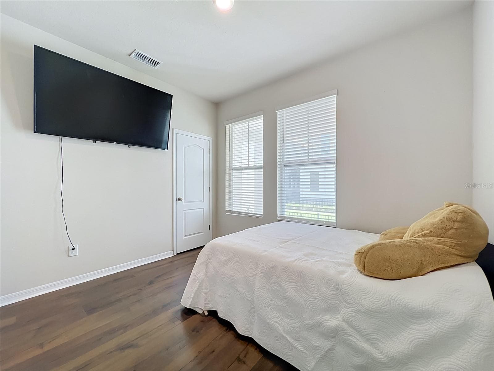 2nd Bedroom 1st Floor - 910 TROWMAN ALY, WINTER GARDEN
