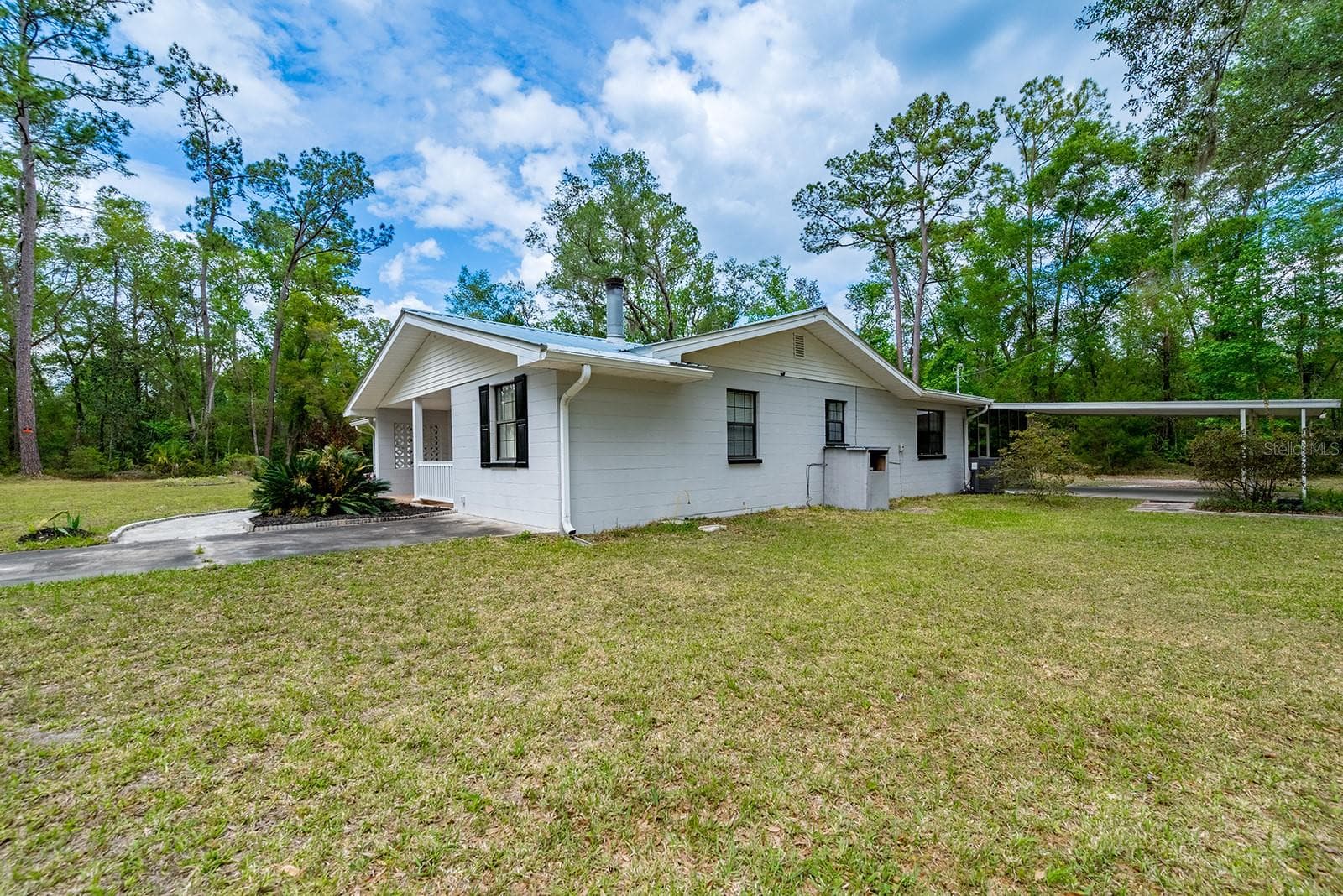 Single Family Residence at 1753 SE HIGHWAY 349, OLD TOWN, photo 5 of 46