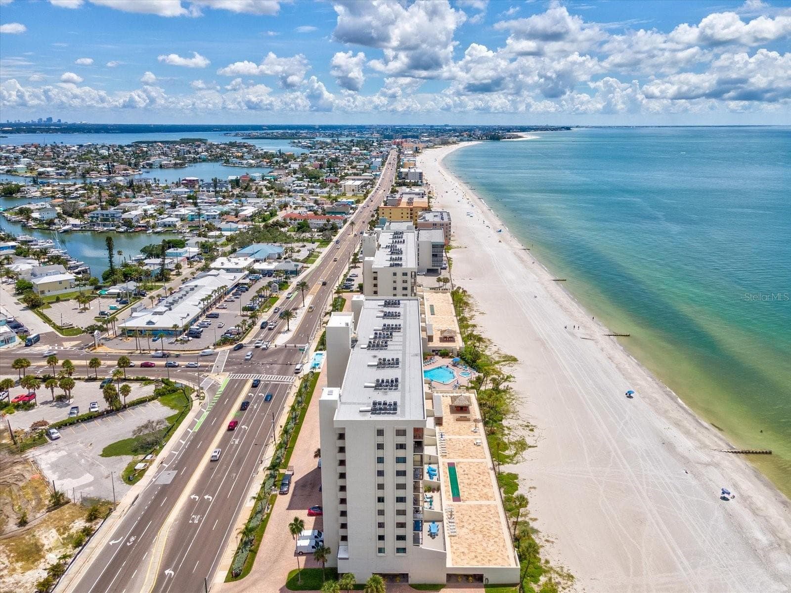 Condominium at 15000 GULF BLVD #807, MADEIRA BEACH, photo 39 of 72