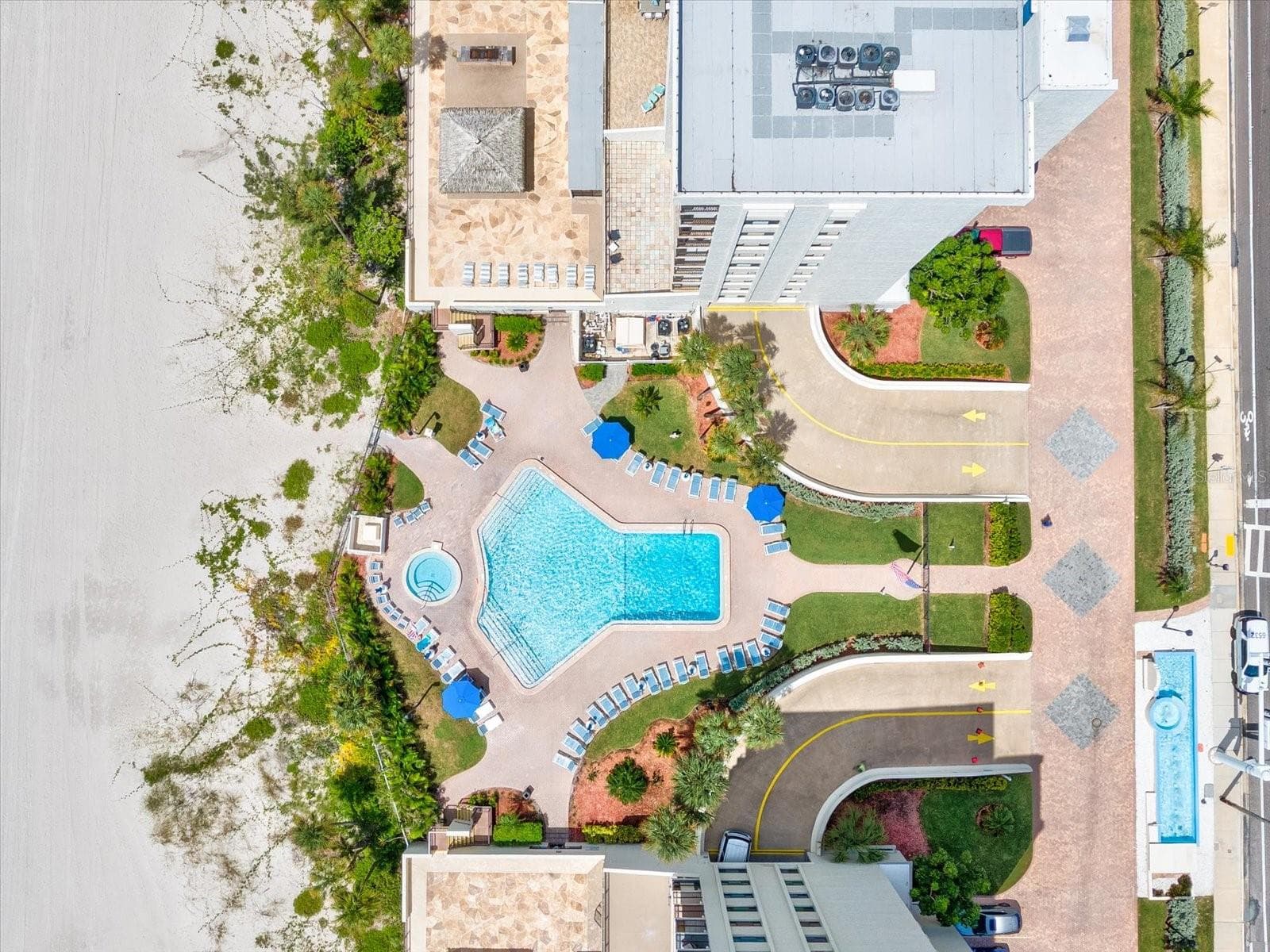 Condominium at 15000 GULF BLVD #807, MADEIRA BEACH, photo 45 of 72