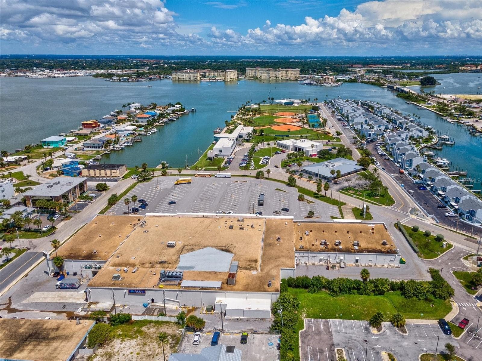 Condominium at 15000 GULF BLVD #807, MADEIRA BEACH, photo 52 of 72
