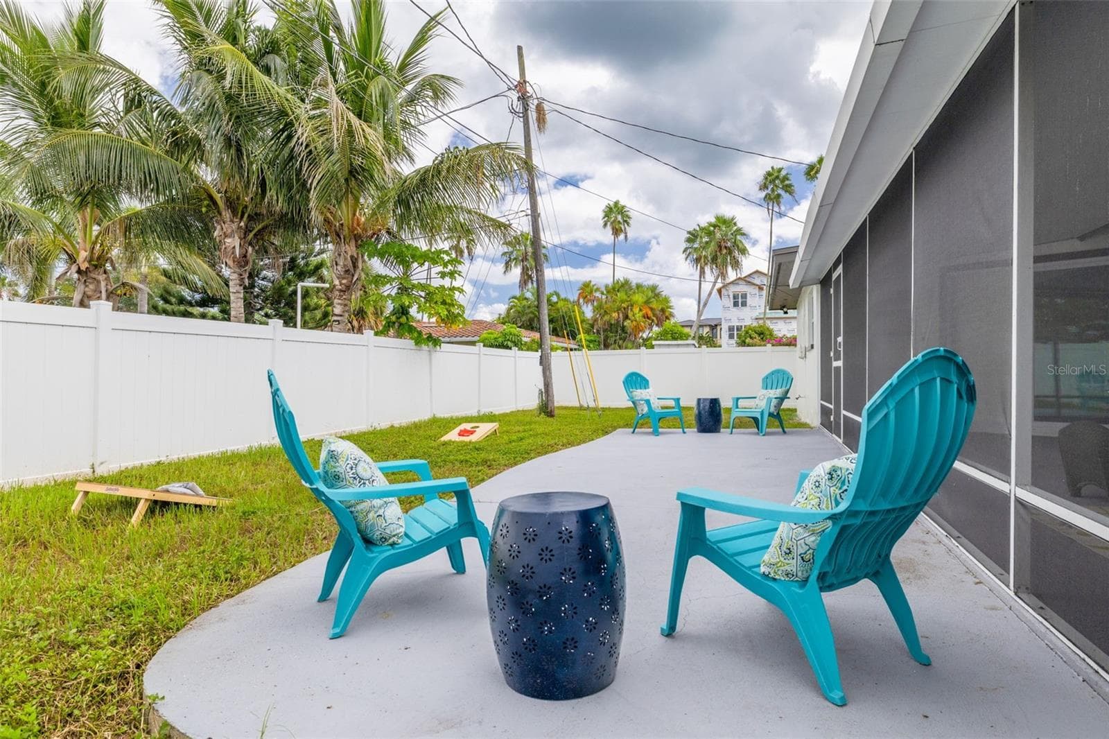 Single Family Residence at 60 KIPLING PLZ, CLEARWATER BEACH, photo 24 of 32
