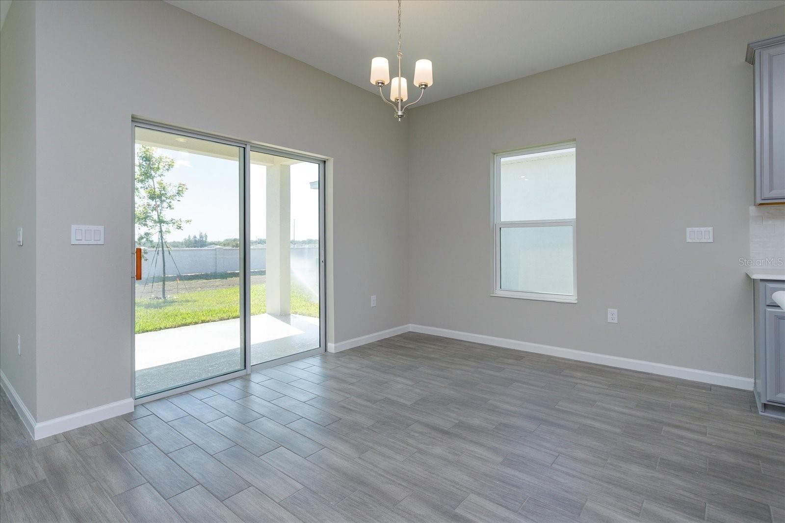 Sample Images - 2914 SUPERMARINE RD, TAVARES