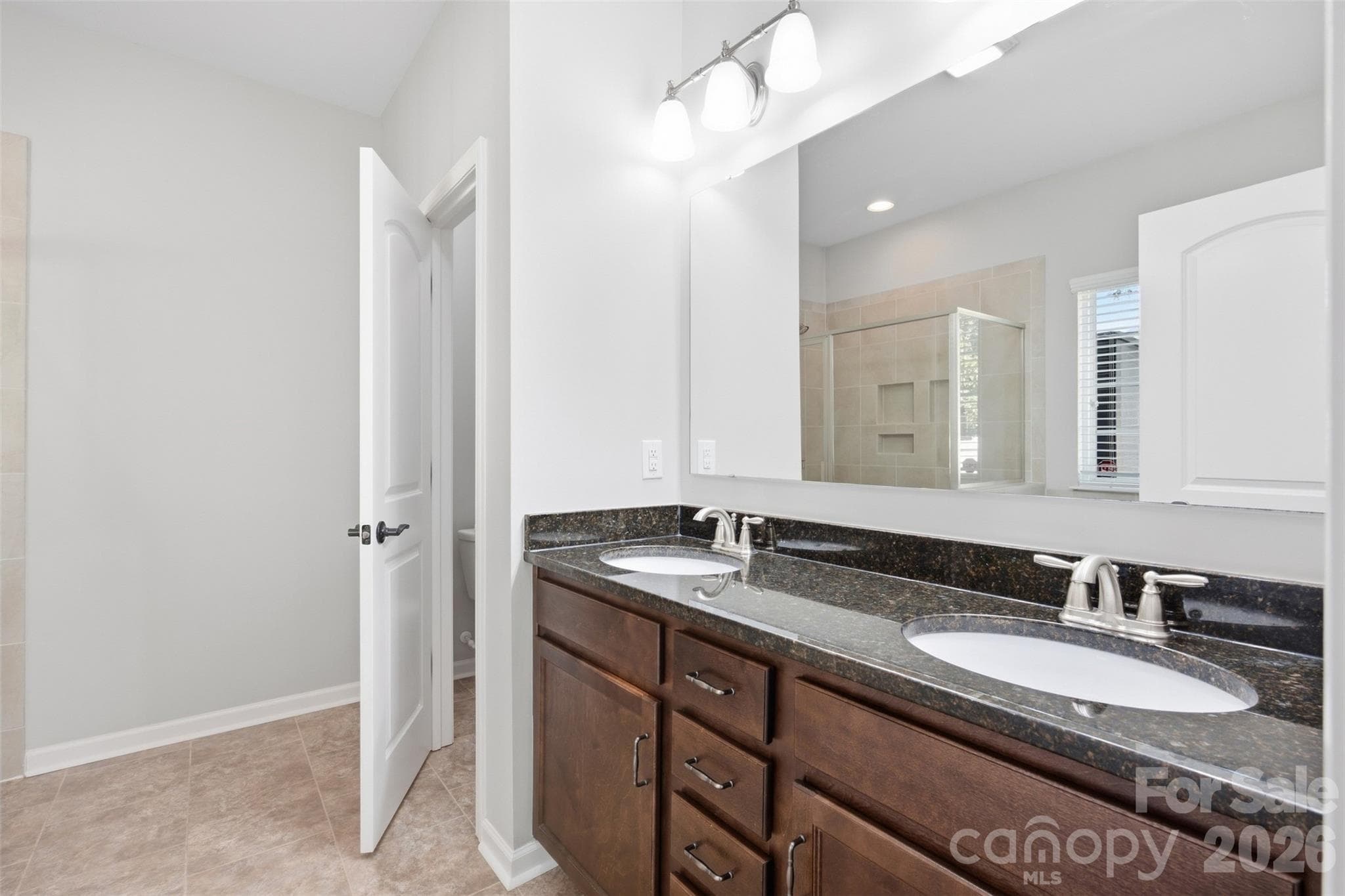 Single Family Residence at 142 Fesperman Circle, Troutman, photo 19 of 45