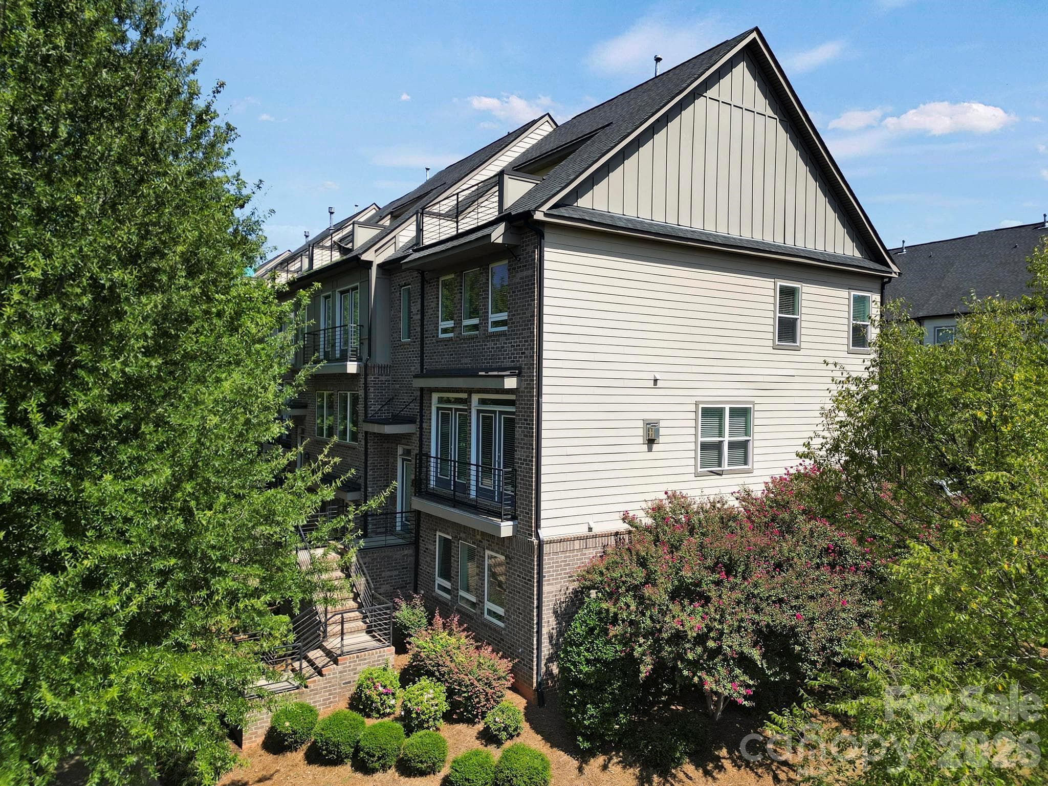 Townhouse at 704 Lamar Avenue, Charlotte, photo 32 of 39