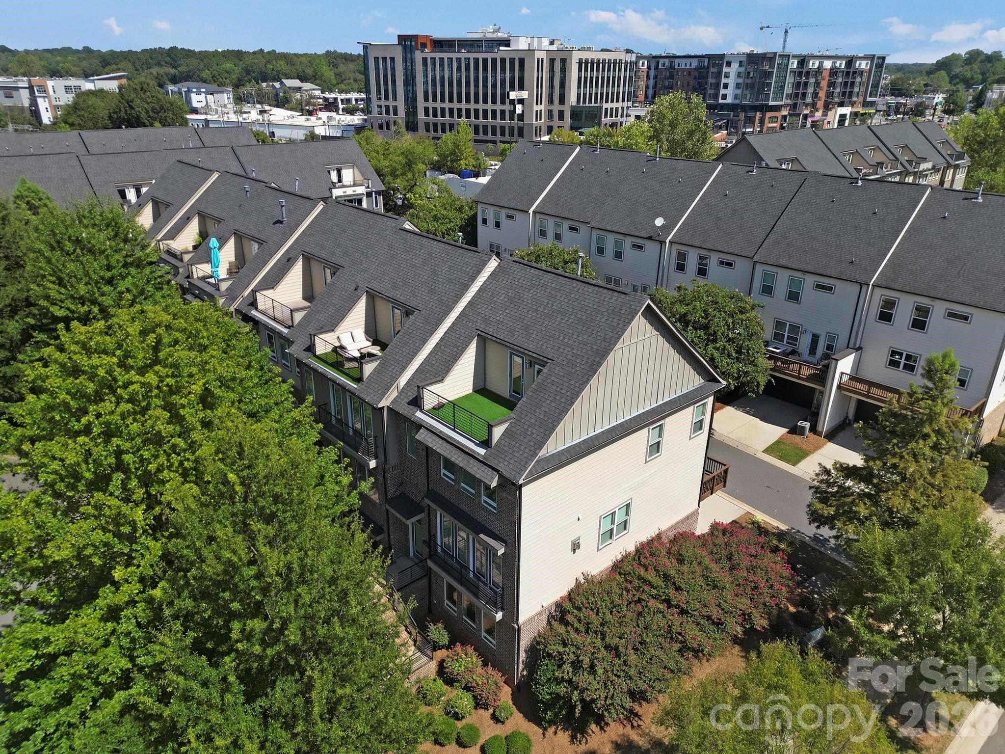Townhouse at 704 Lamar Avenue, Charlotte, photo 33 of 39