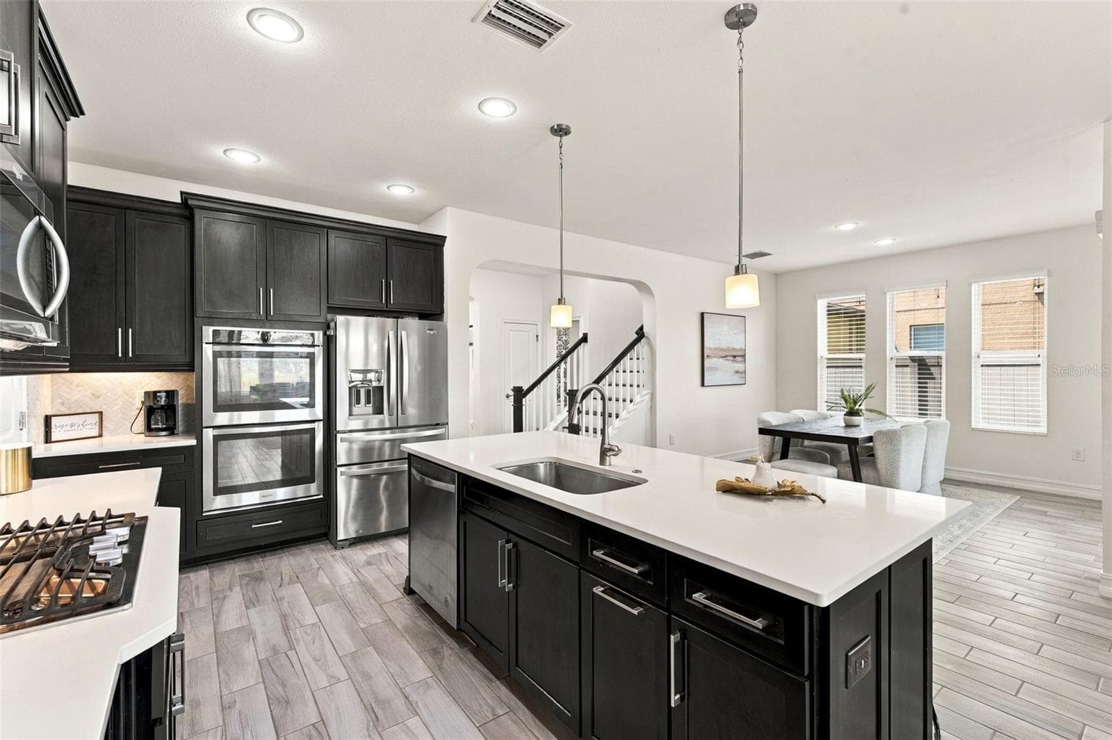 Single Family Residence at 28907 REVARO LN, WESLEY CHAPEL, photo 30 of 100