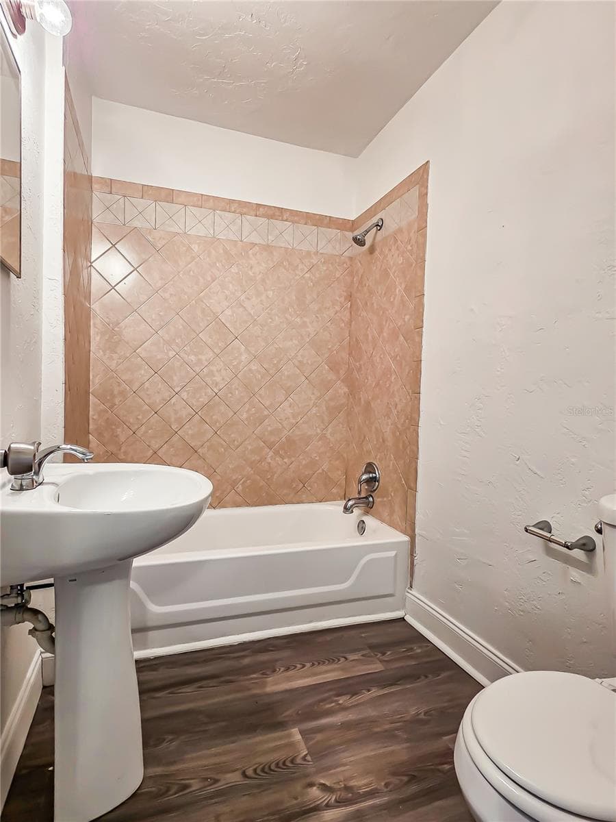 Single Family Residence at 4540 18TH AVE S, ST PETERSBURG, photo 11 of 20