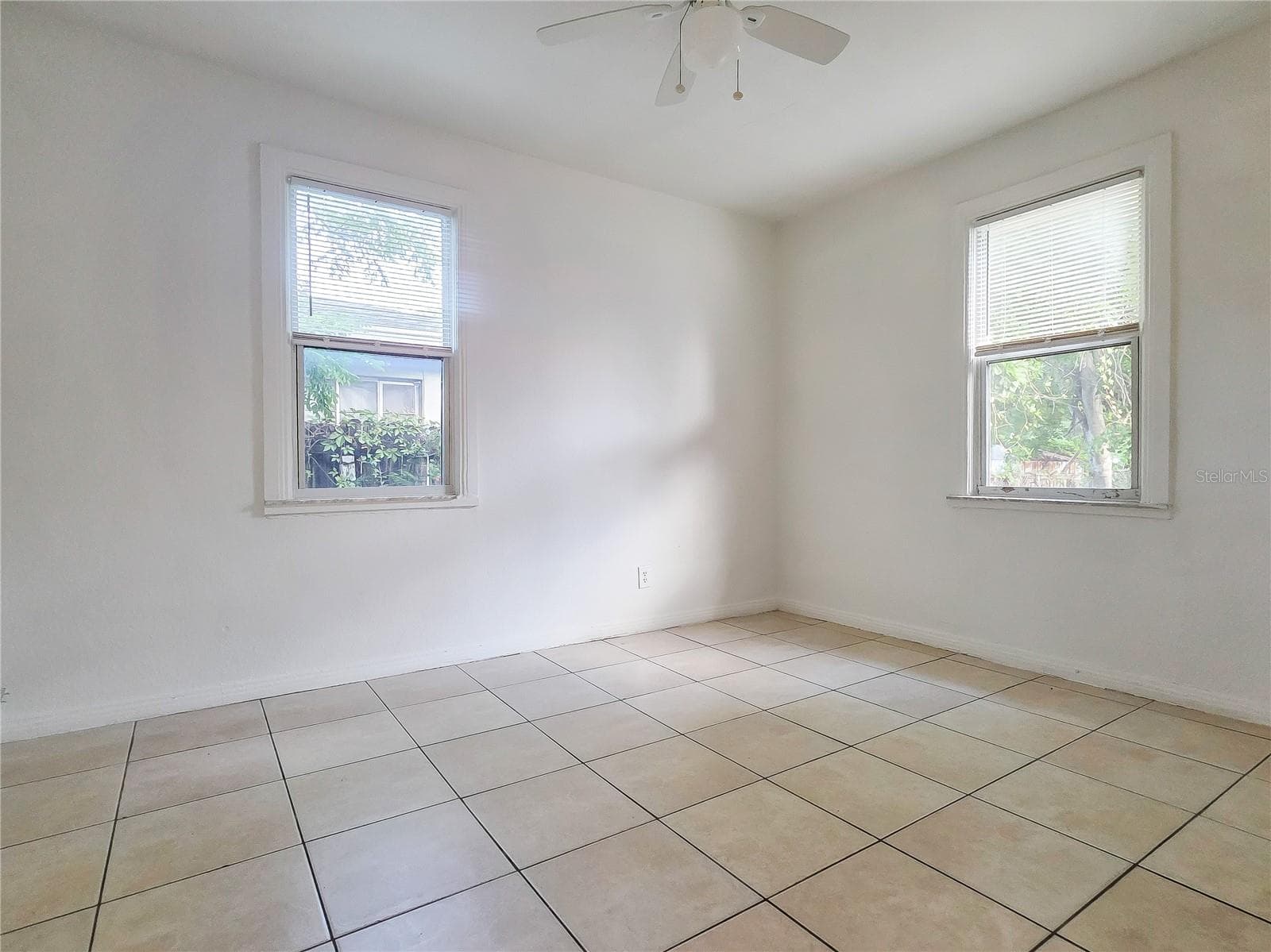 Single Family Residence at 4540 18TH AVE S, ST PETERSBURG, photo 12 of 20
