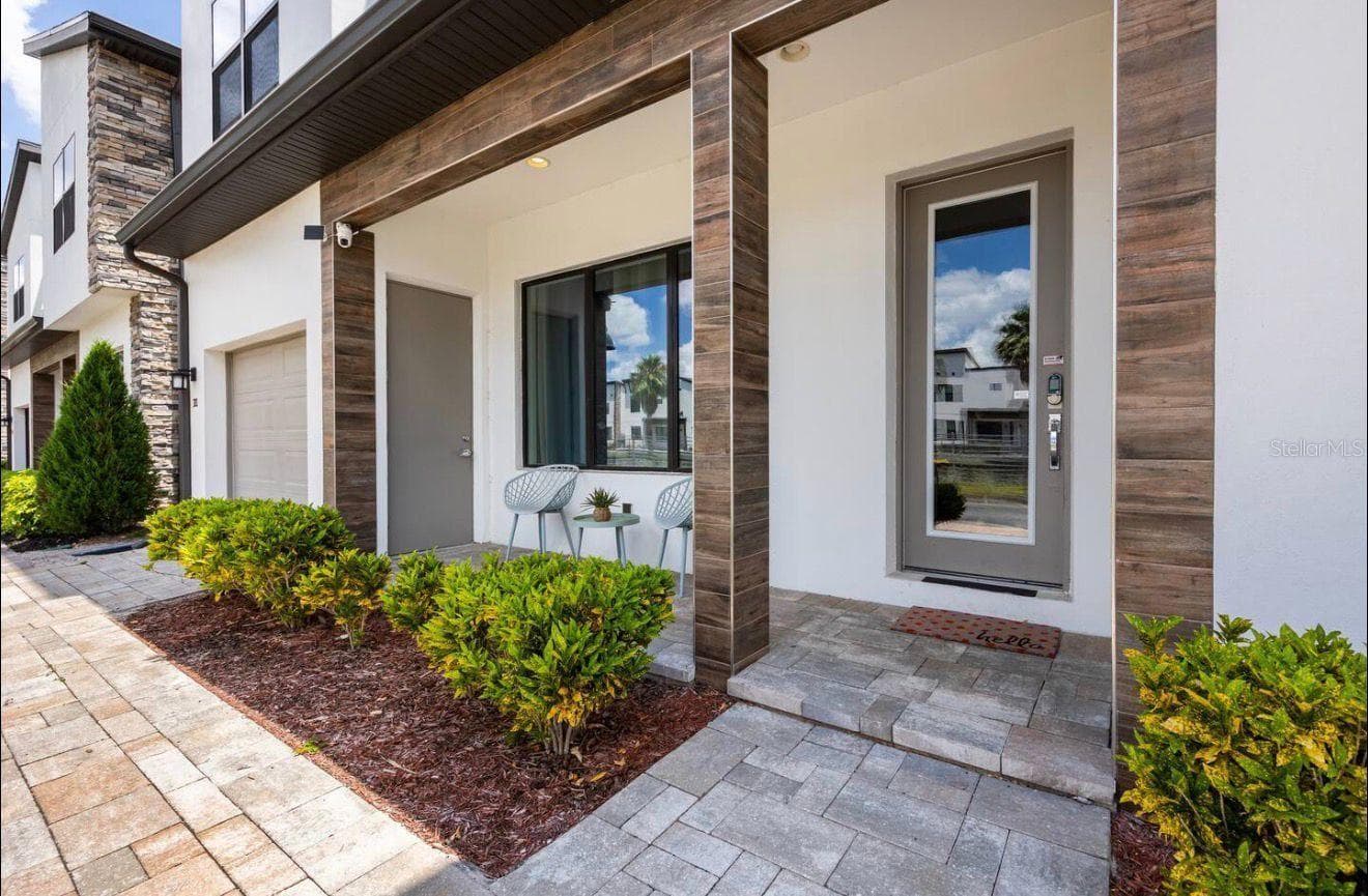Single Family Residence at 320 VILLA DOMANI CT, DAVENPORT, photo 15 of 22