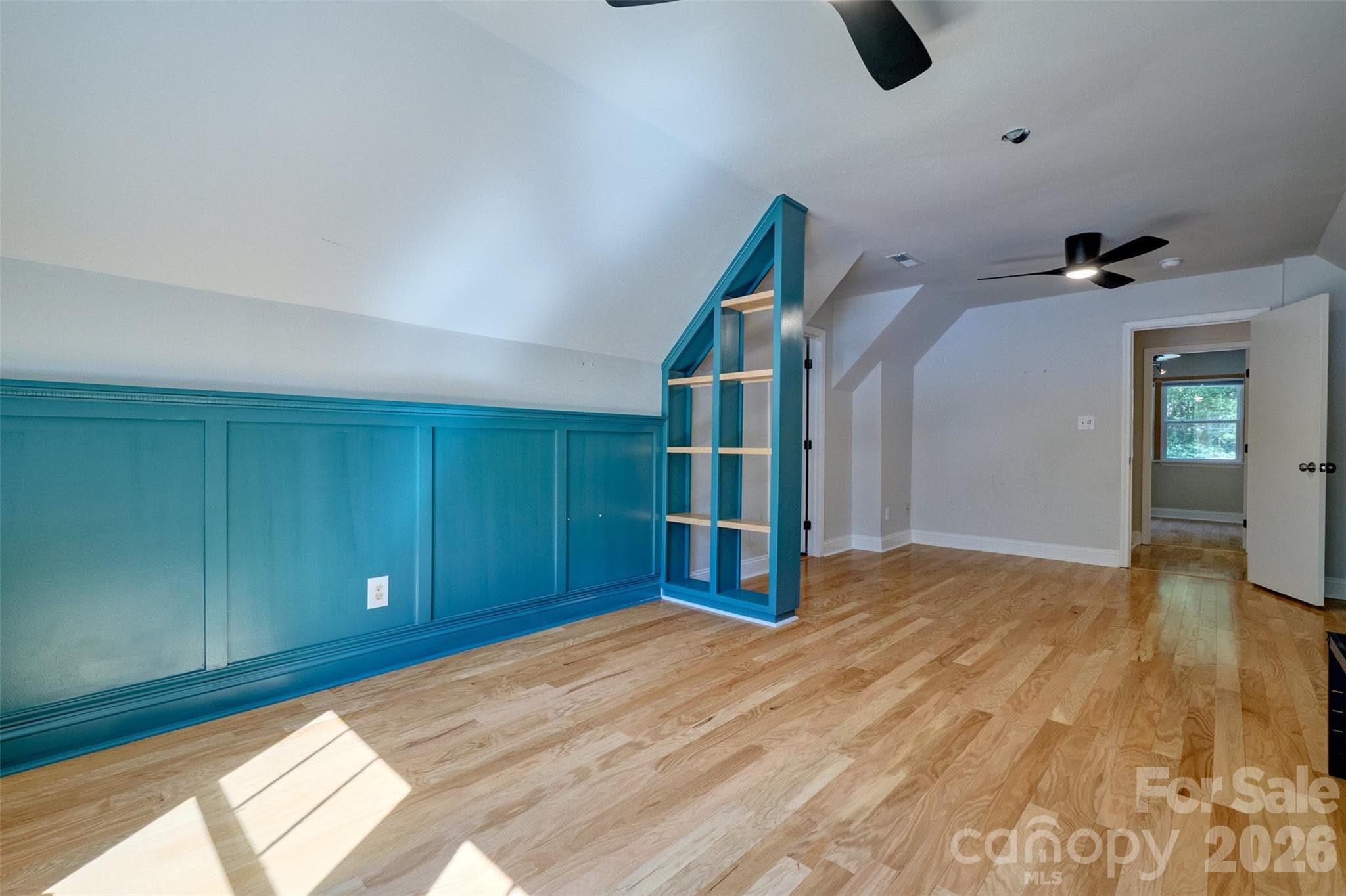 Single Family Residence at 486 Willow Cove Road, Lake Wylie, photo 31 of 43
