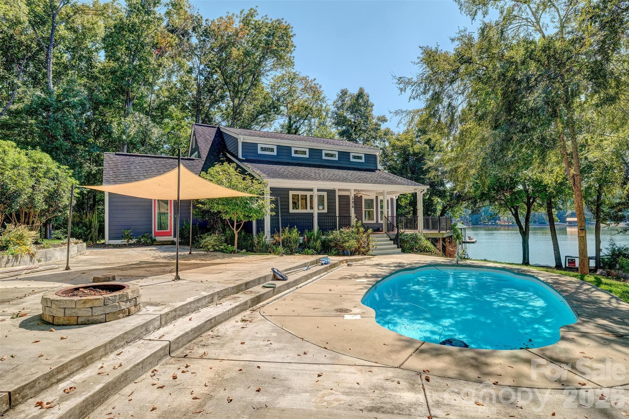 Single Family Residence at 486 Willow Cove Road, Lake Wylie, photo 38 of 43