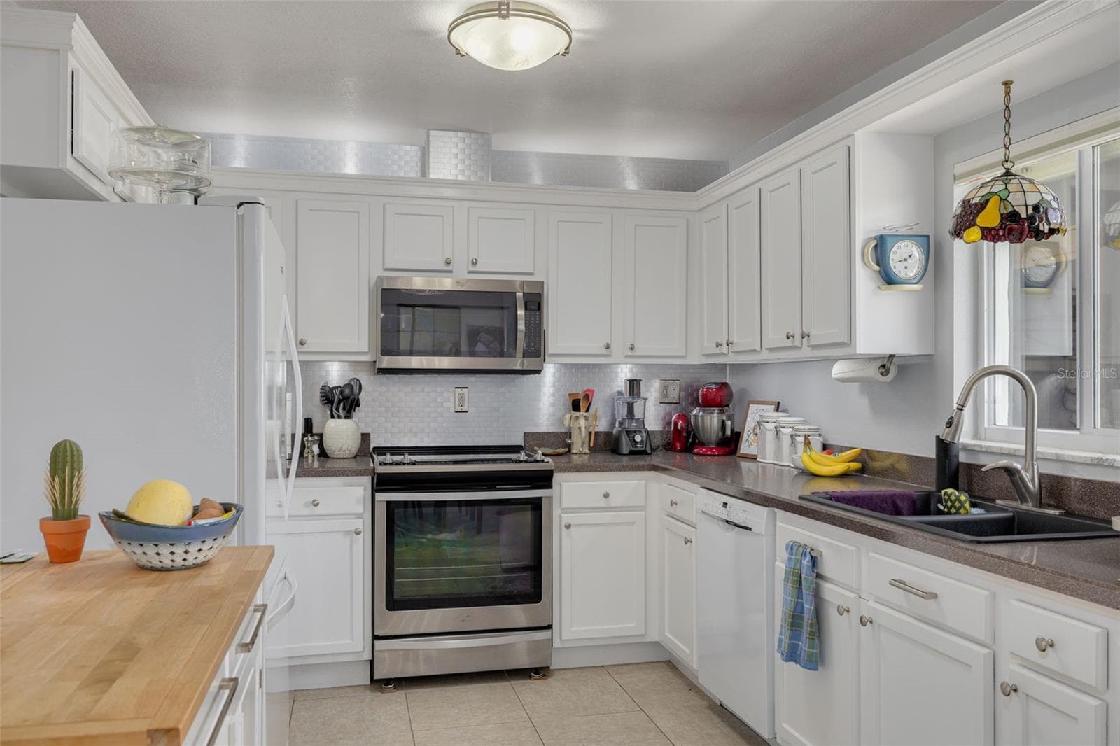 Single Family Residence at 6030 OAK RIDGE AVE, NEW PORT RICHEY, photo 12 of 43
