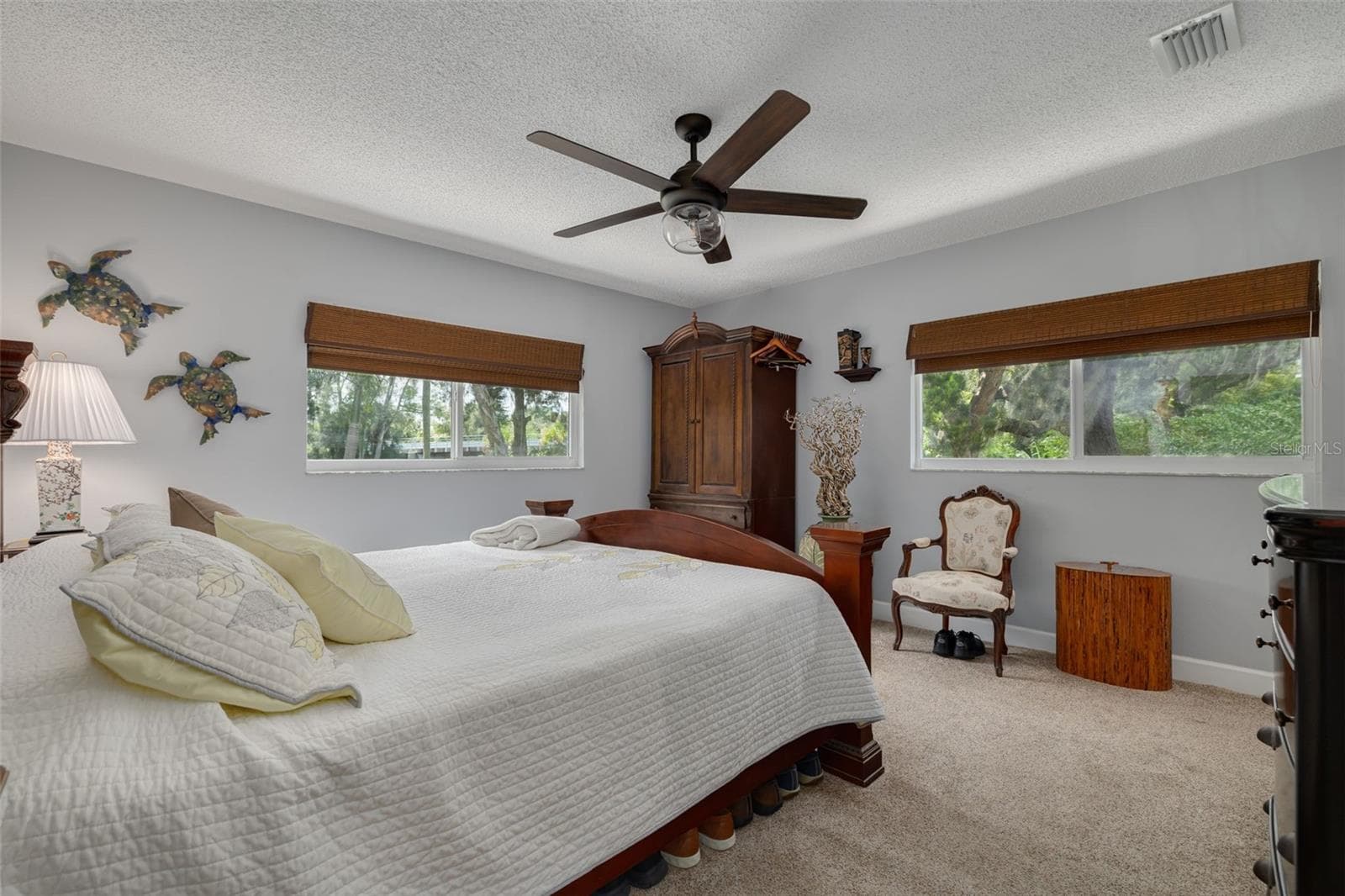 Single Family Residence at 6030 OAK RIDGE AVE, NEW PORT RICHEY, photo 17 of 43