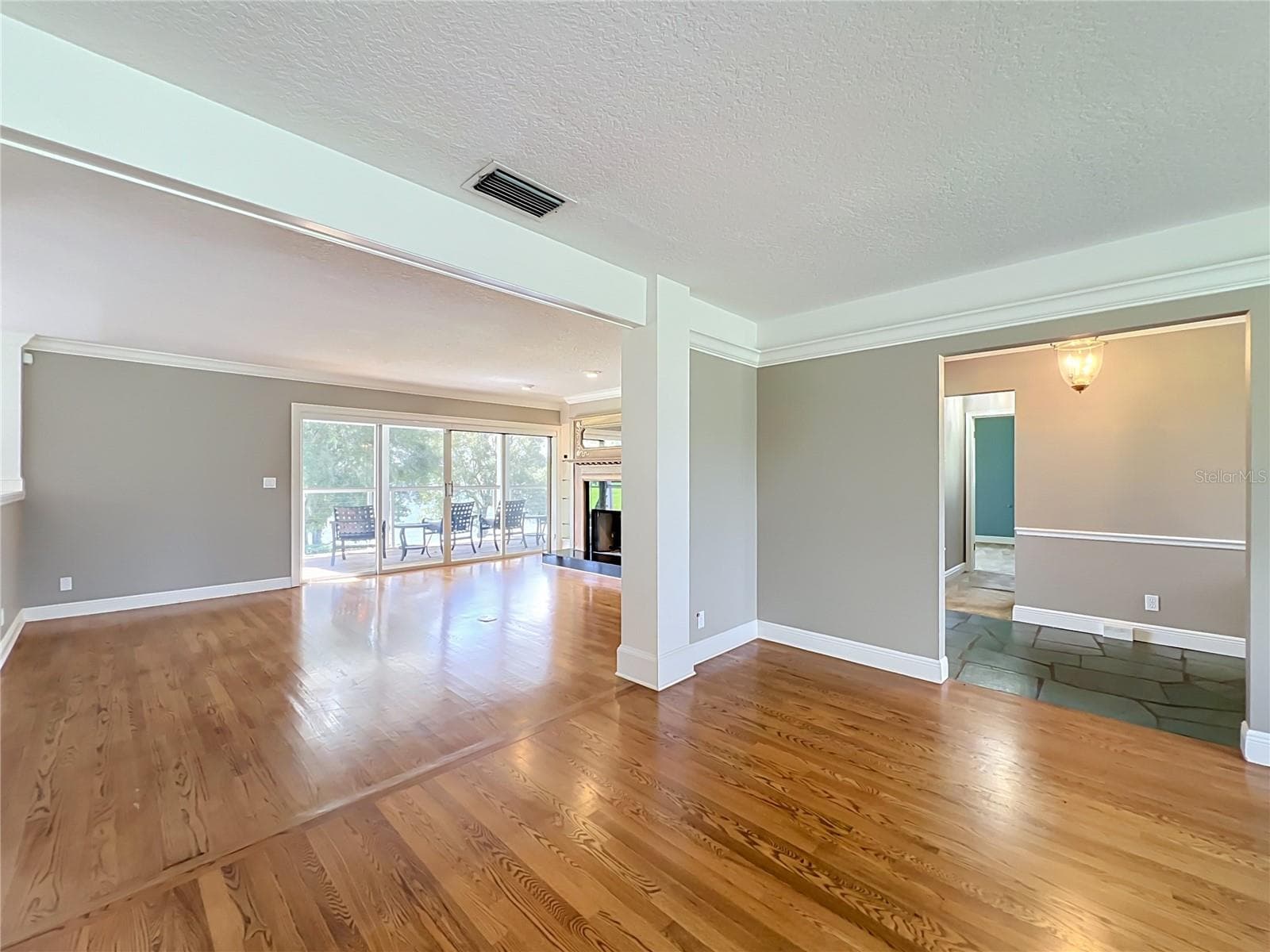 Single Family Residence at 1800 COUNTRY CLUB DR, EUSTIS, photo 19 of 91