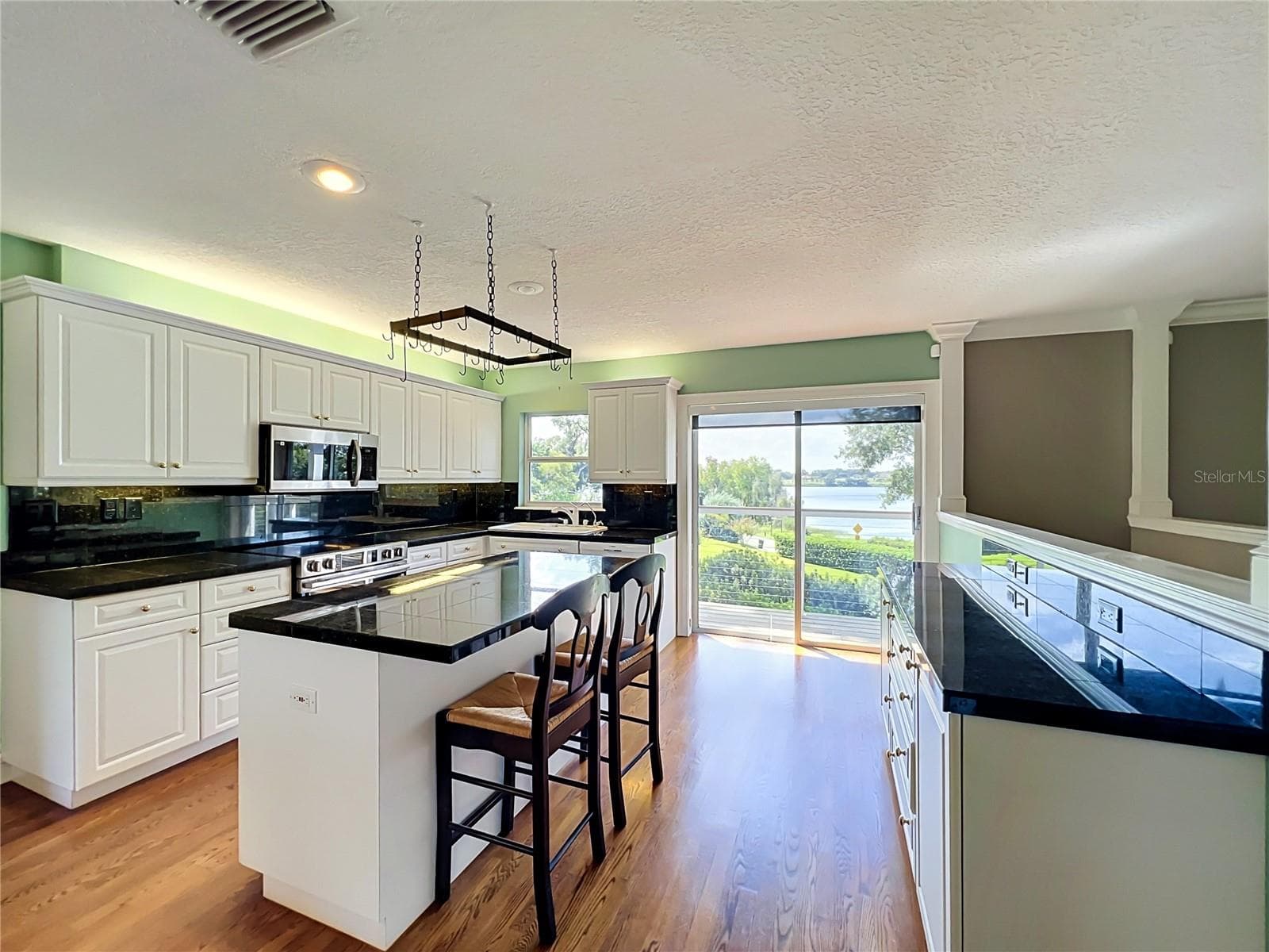 Single Family Residence at 1800 COUNTRY CLUB DR, EUSTIS, photo 31 of 91