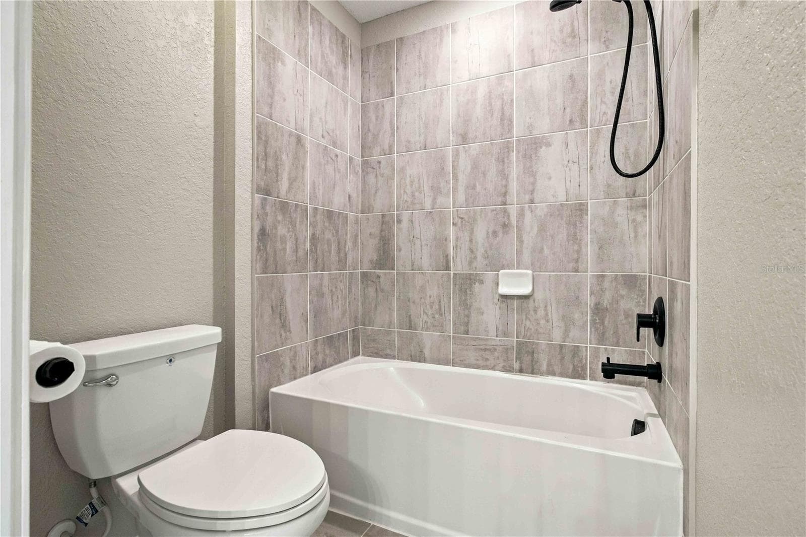 Bathroom 2 - 17809 POLO TRL, BRADENTON