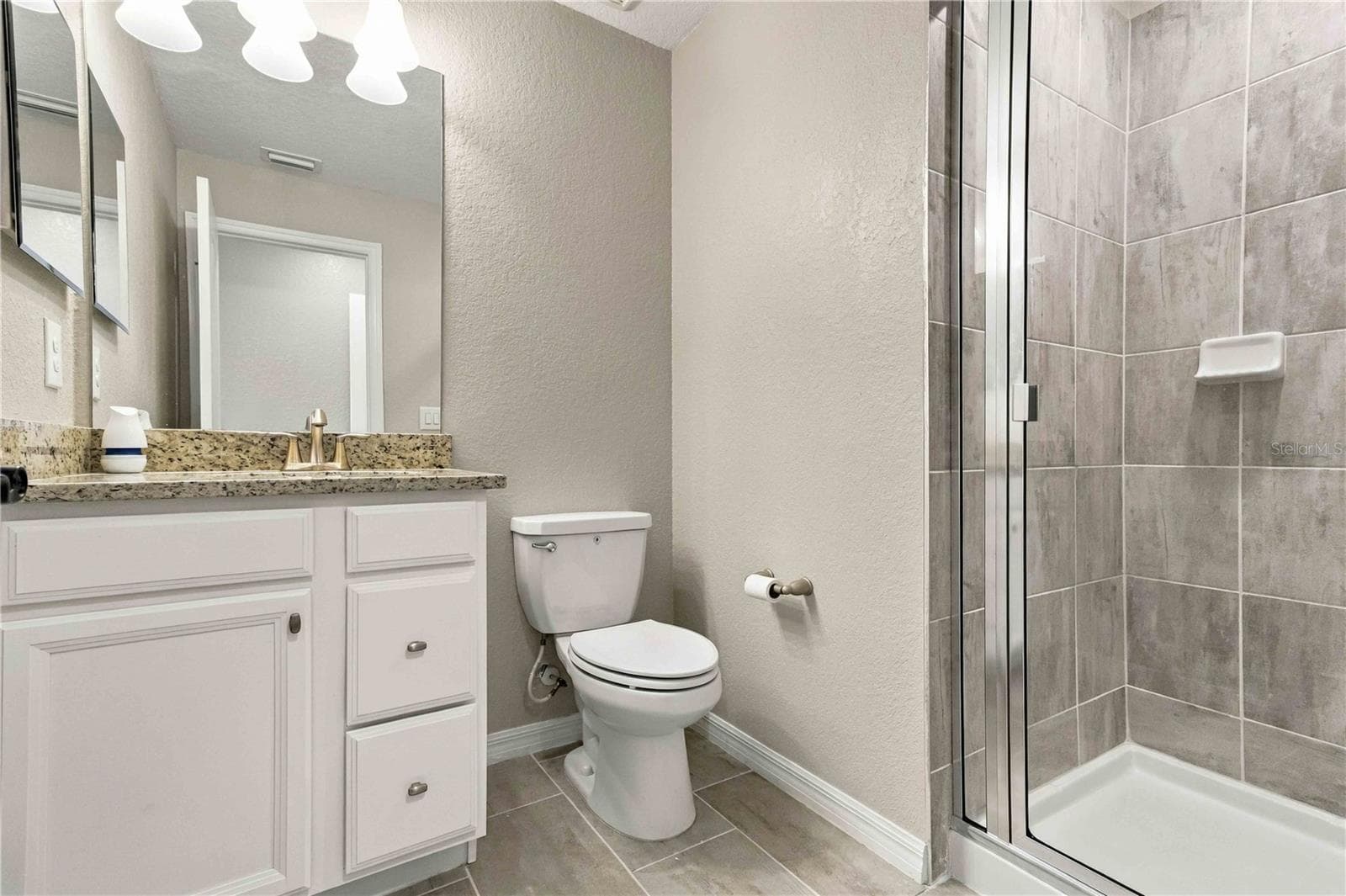 Bathroom 4 - 17809 POLO TRL, BRADENTON