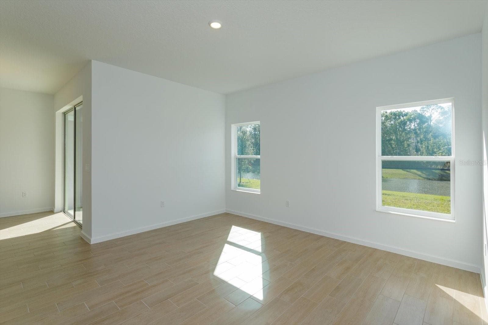Sample Images - 2812 DOOLITTLE ST, TAVARES