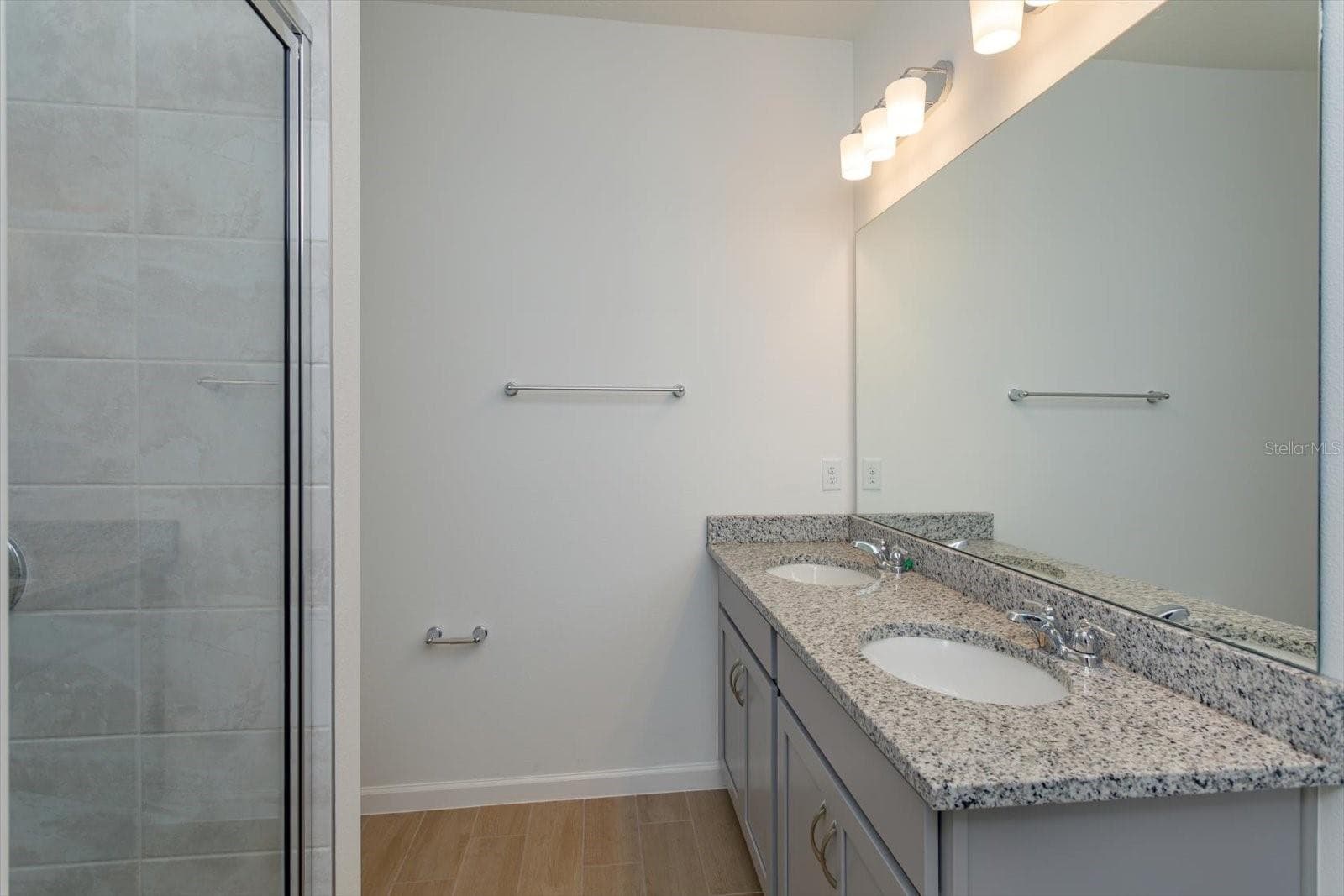 Sample Images - 2812 DOOLITTLE ST, TAVARES