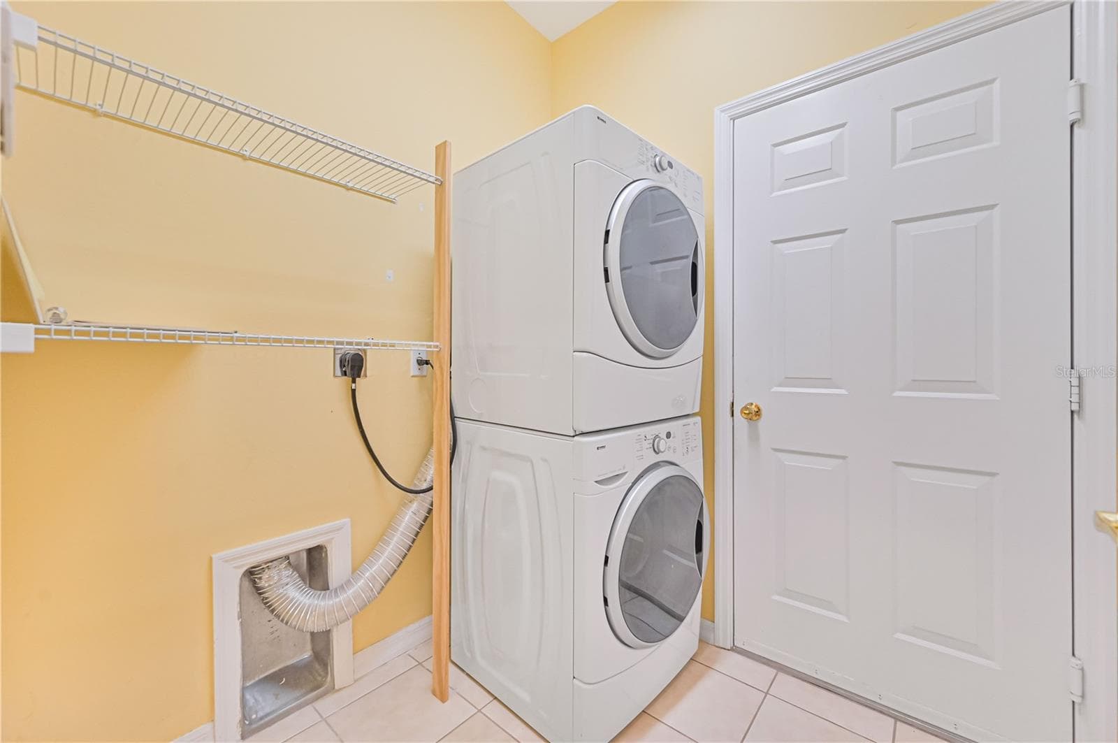 LAUNDRY ROOM - 17434 BOCA VISTA RD #1006, PUNTA GORDA