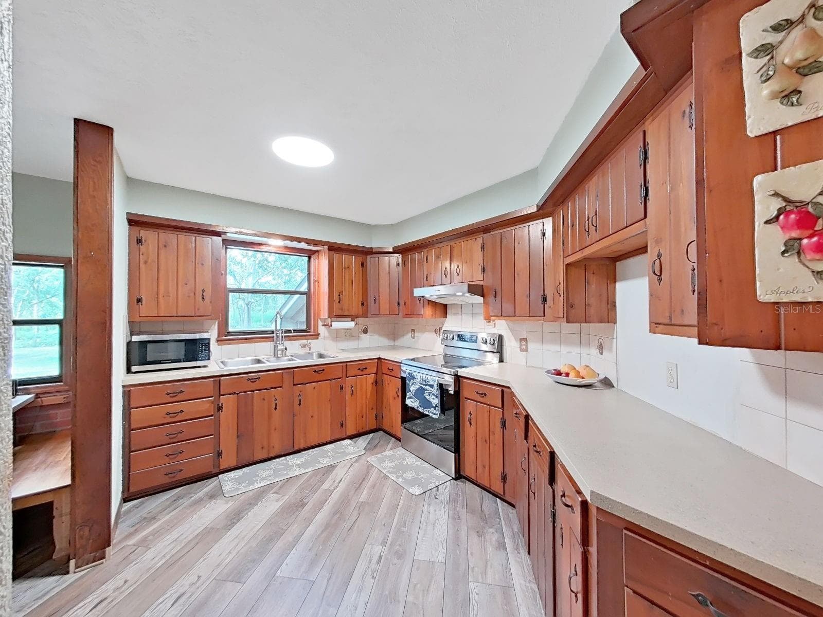 Single Family Residence at 6075 COUNTRY CLUB RD, ZEPHYRHILLS, photo 31 of 47