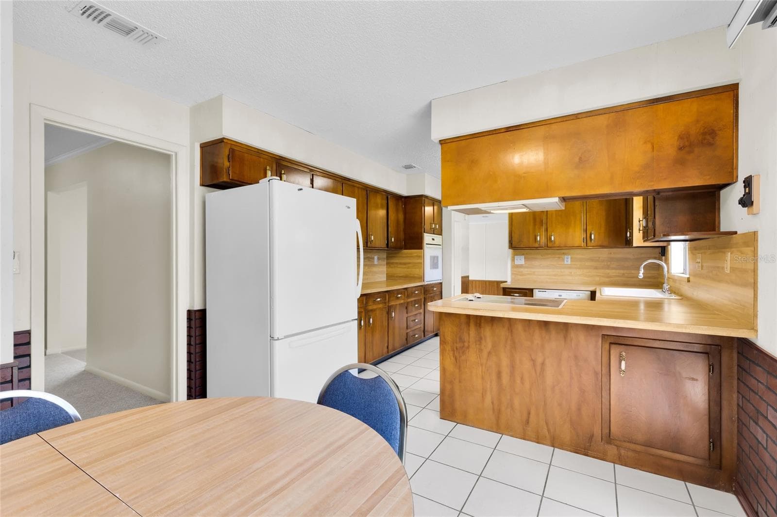 Kitchen - 133 MOORES TRL, PALATKA